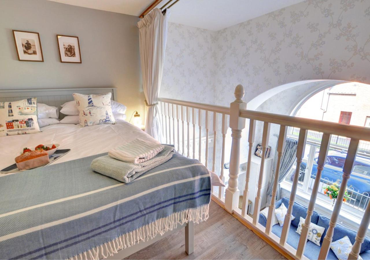 1 Bed in Whitby oc-w427