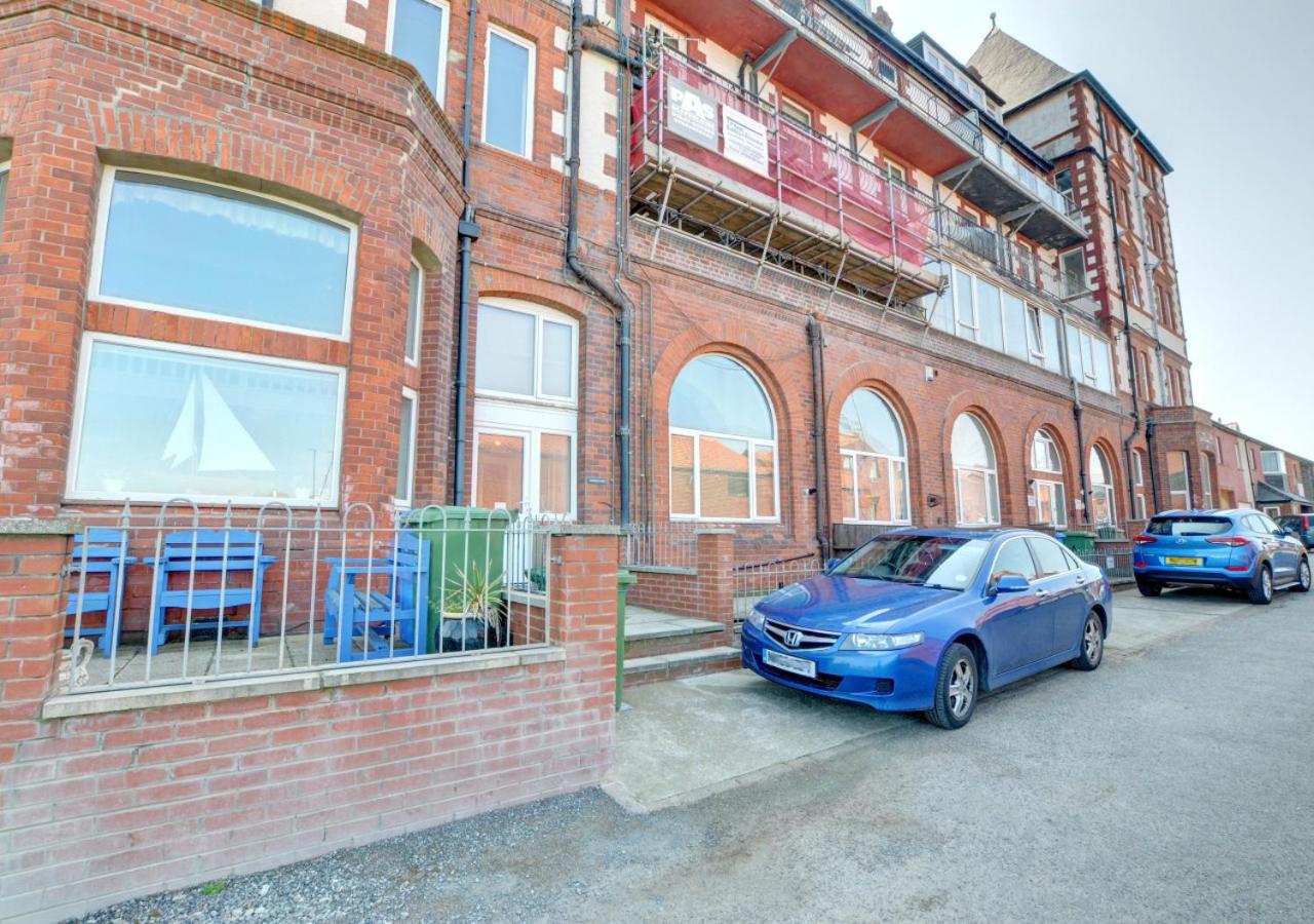 1 Bed in Whitby oc-w427