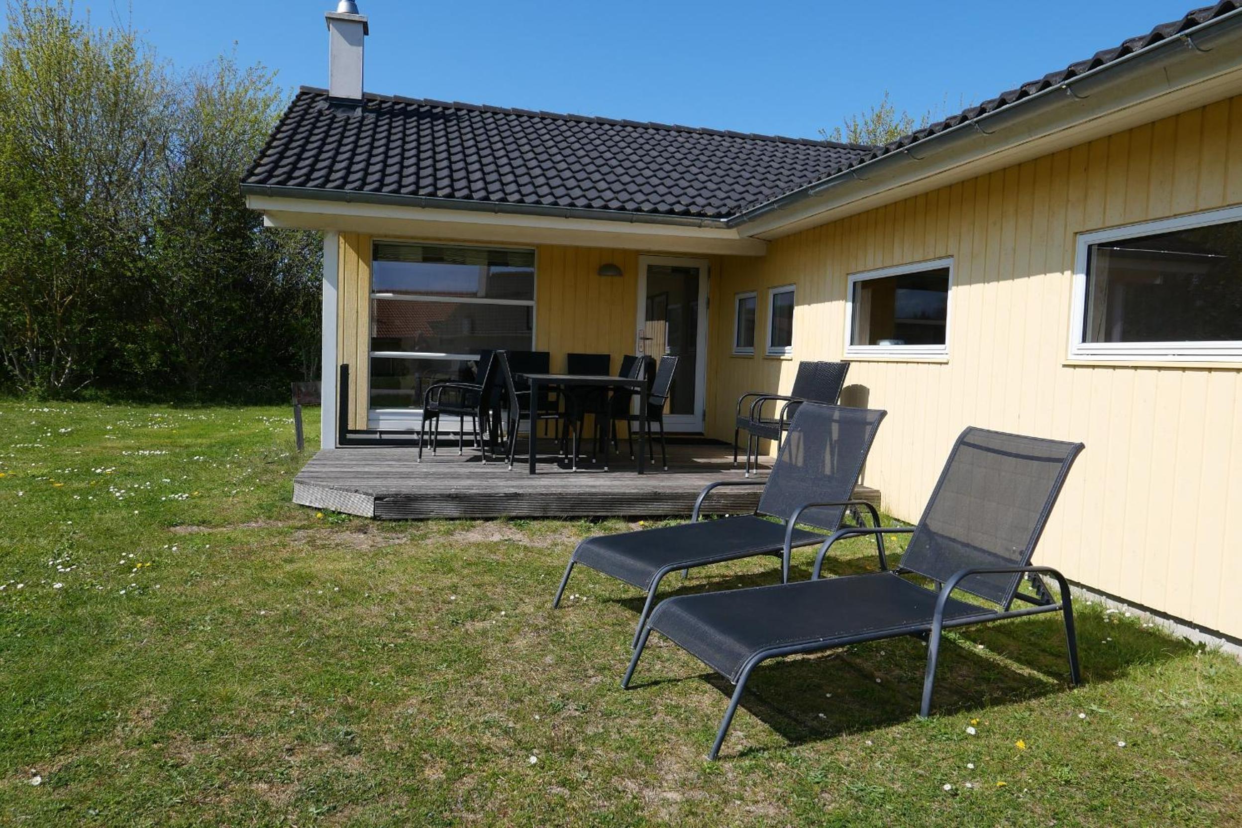 Resort 1 Surfer's Residence E 137