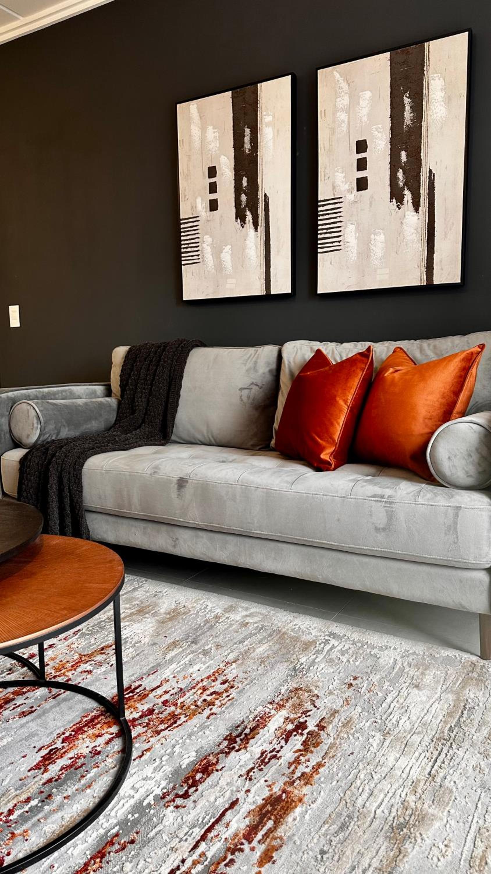 Stylish Executive Apartment with Power Backup