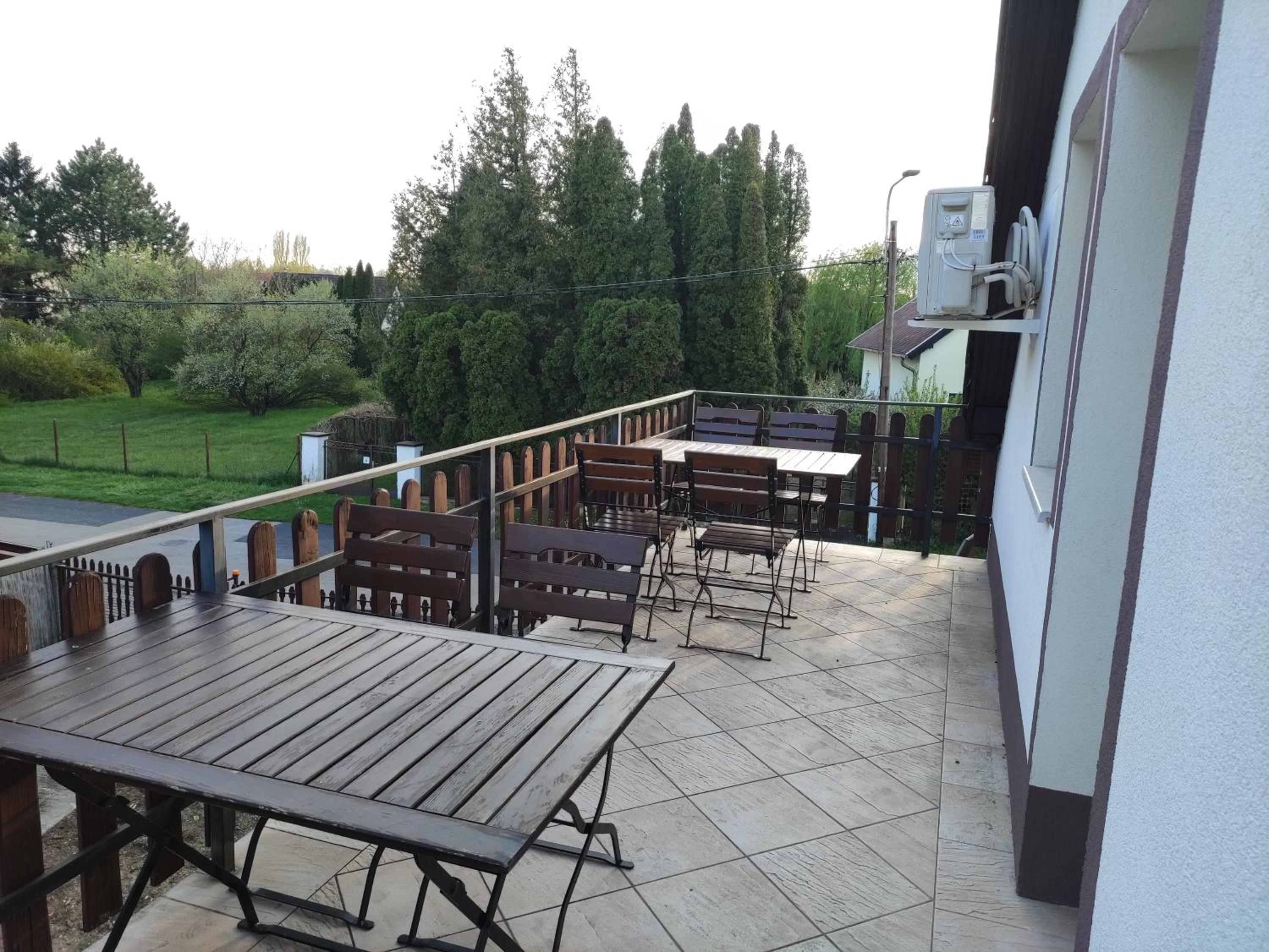 Gyöngyike Apartmanház Vonyarcvashegy