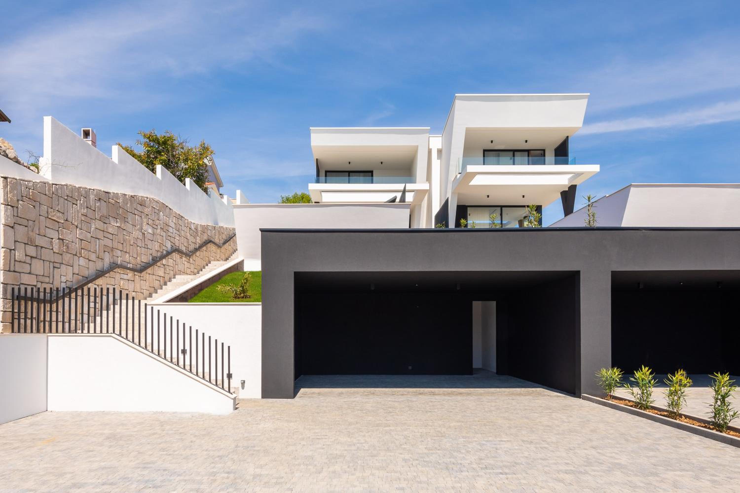 Luxury Villa Ole with Pool