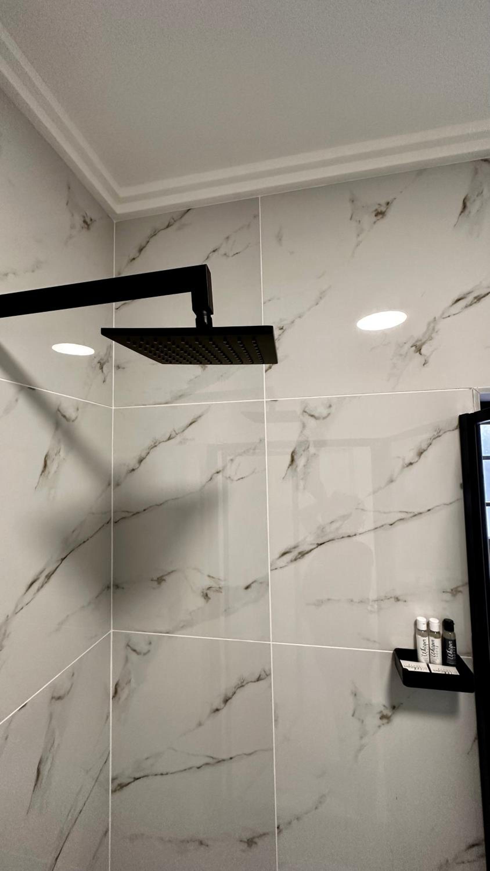 Stylish Executive Apartment with Power Backup