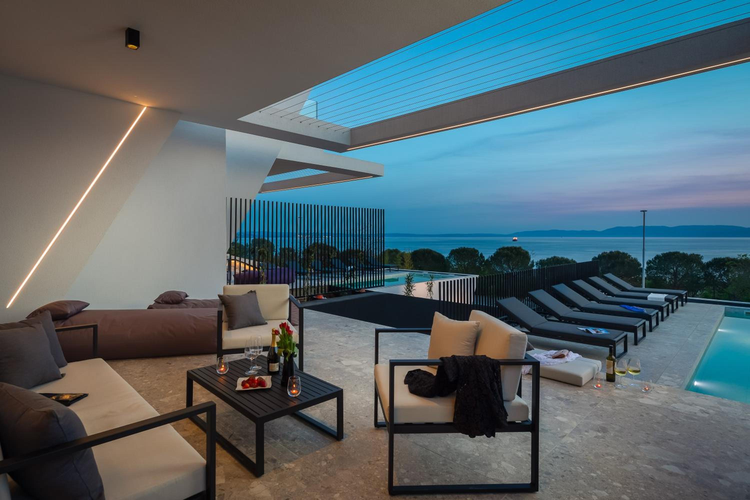 Luxury Villa Ole with Pool