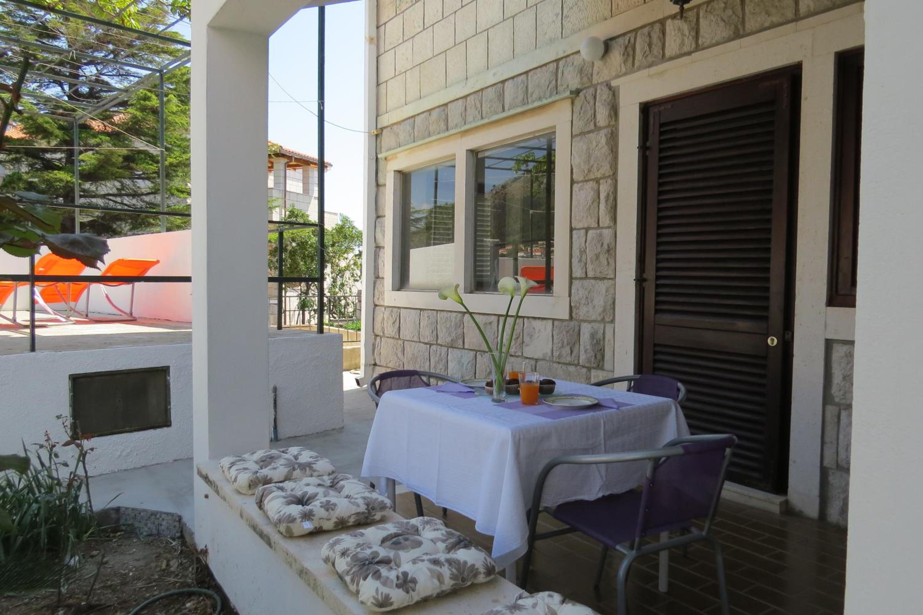 Apartments Nada