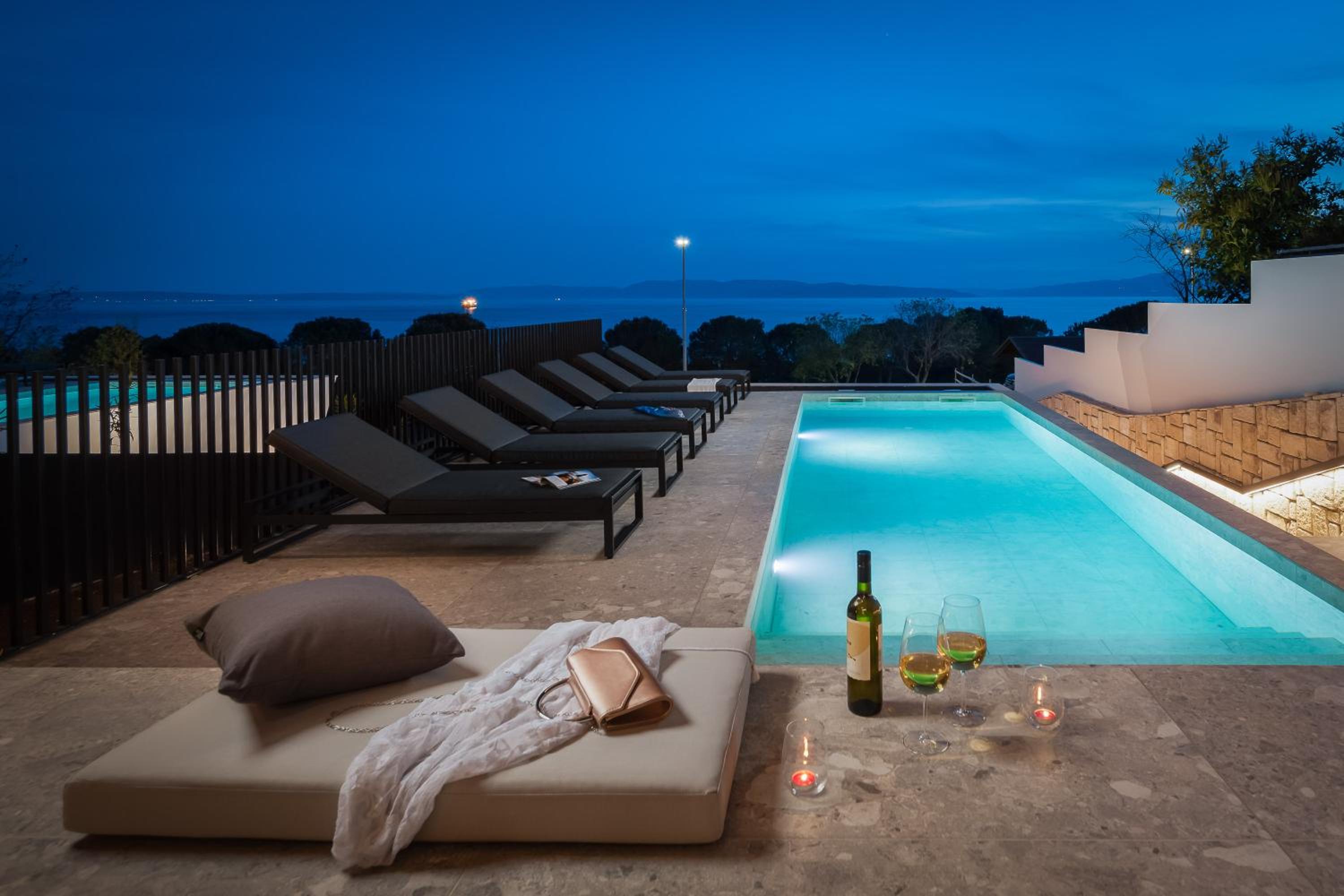 Luxury Villa Ole with Pool