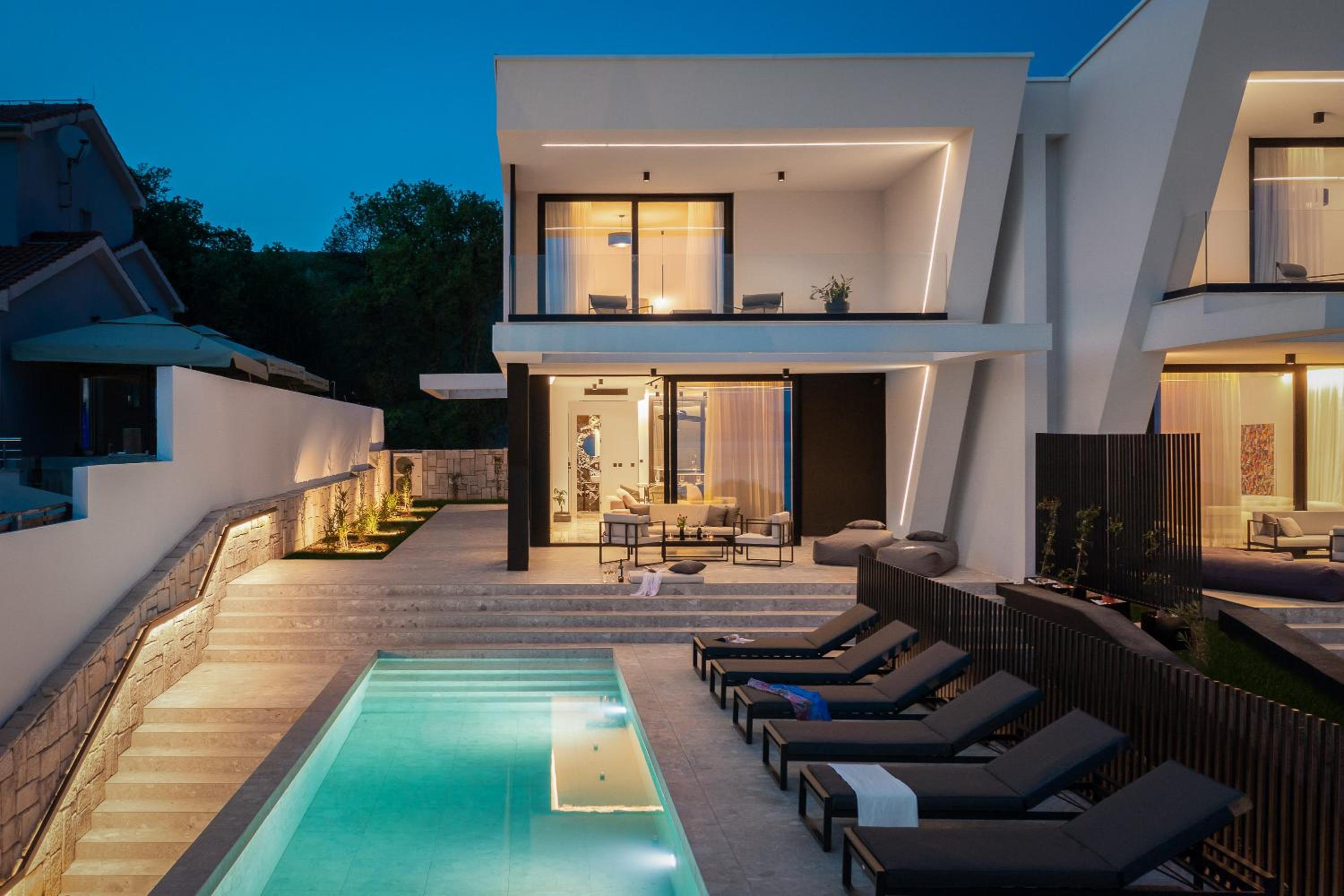 Luxury Villa Ole with Pool