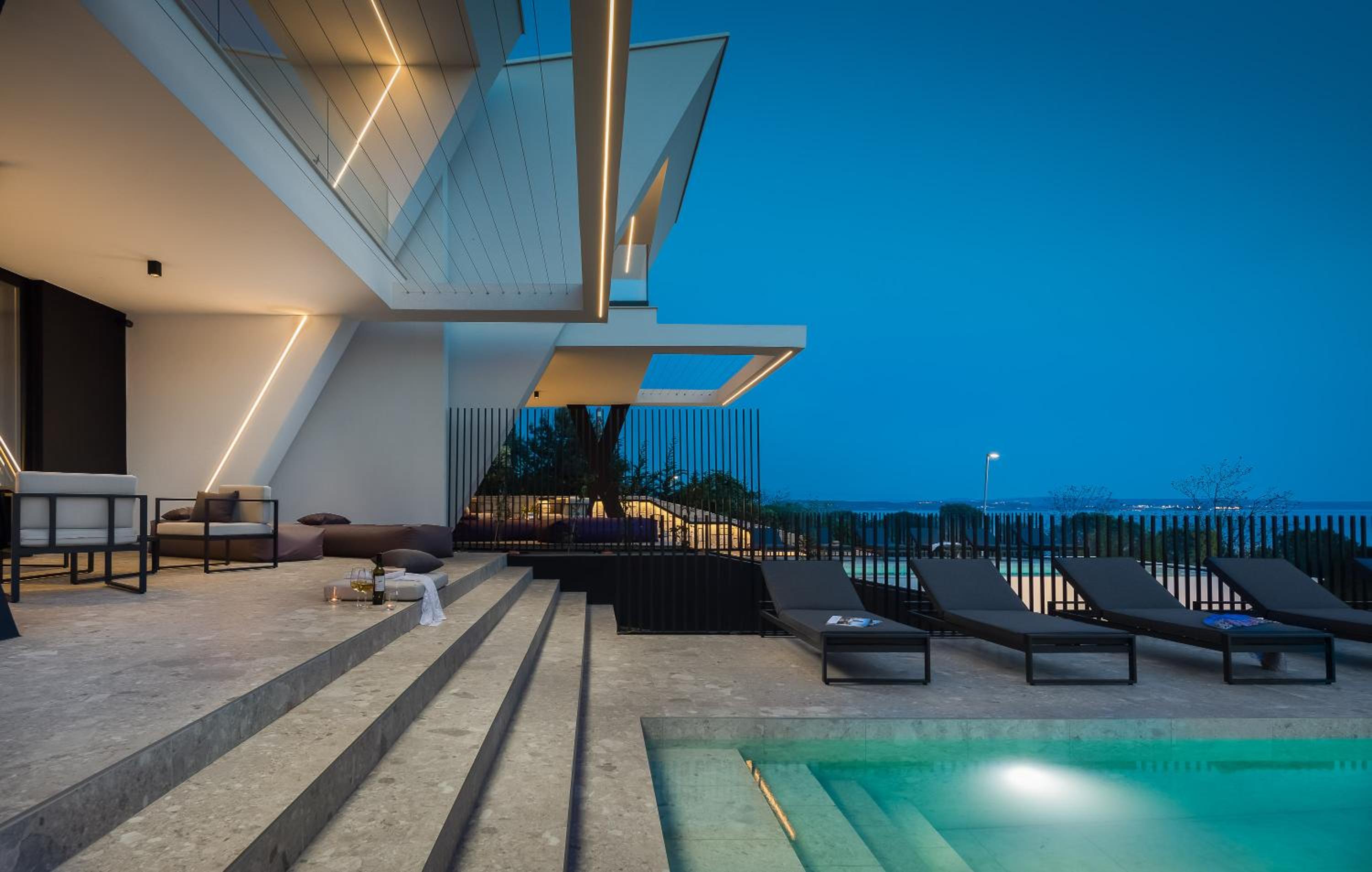 Luxury Villa Ole with Pool