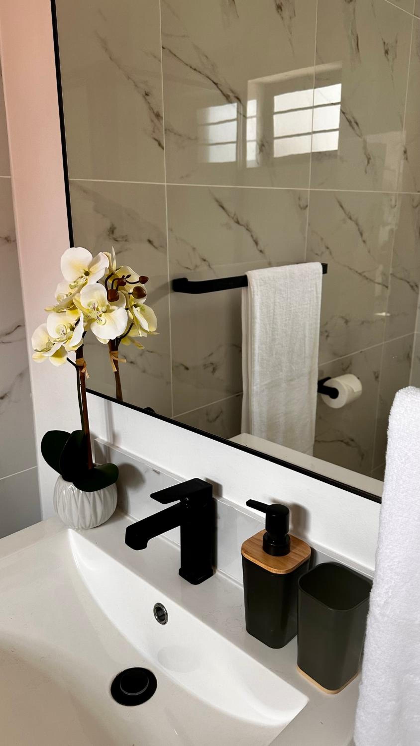 Stylish Executive Apartment with Power Backup
