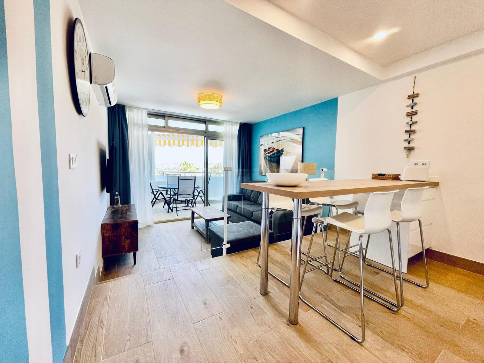 PARAISO designer conditioned apartment with terrace