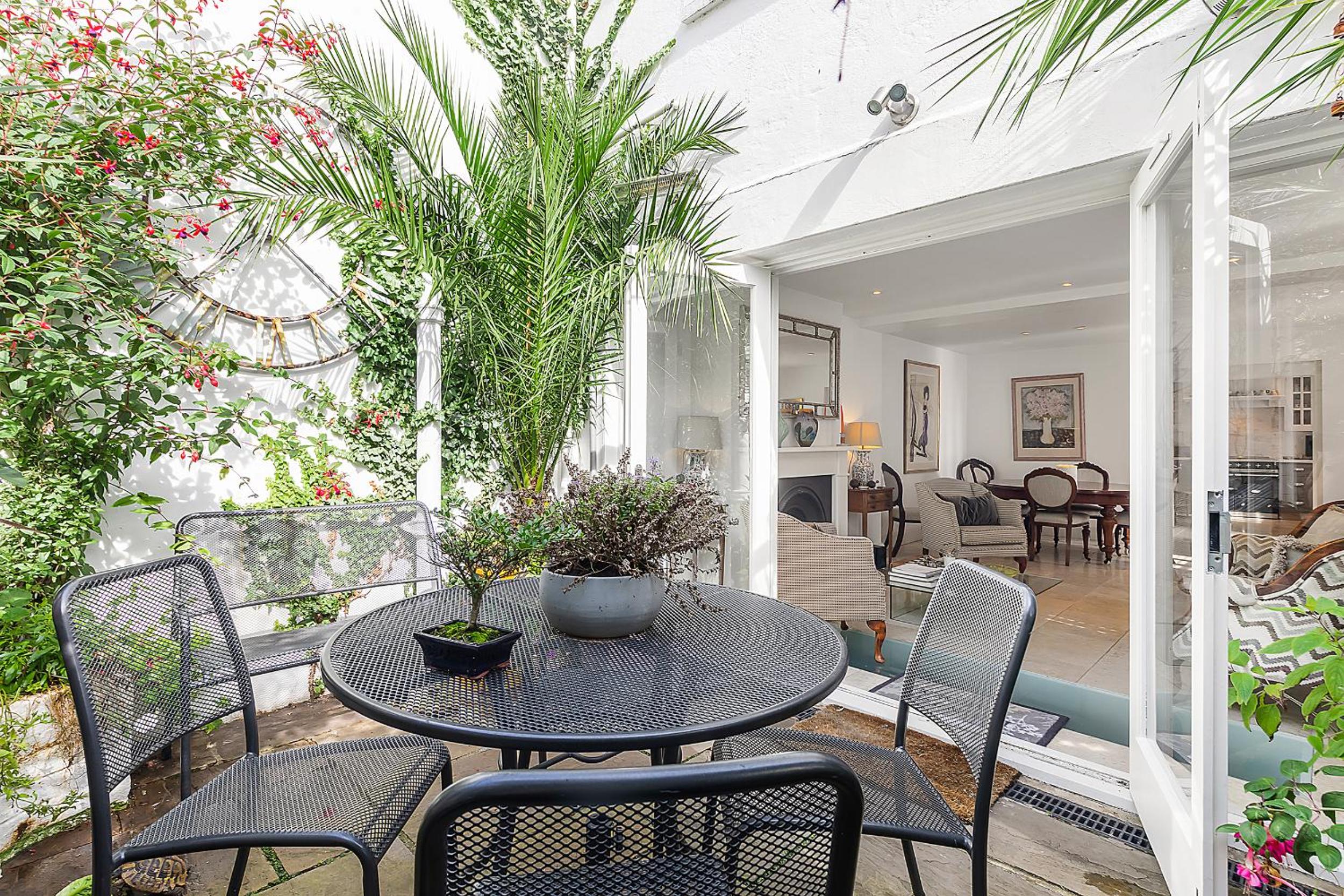 Veeve - Heart of Hampstead