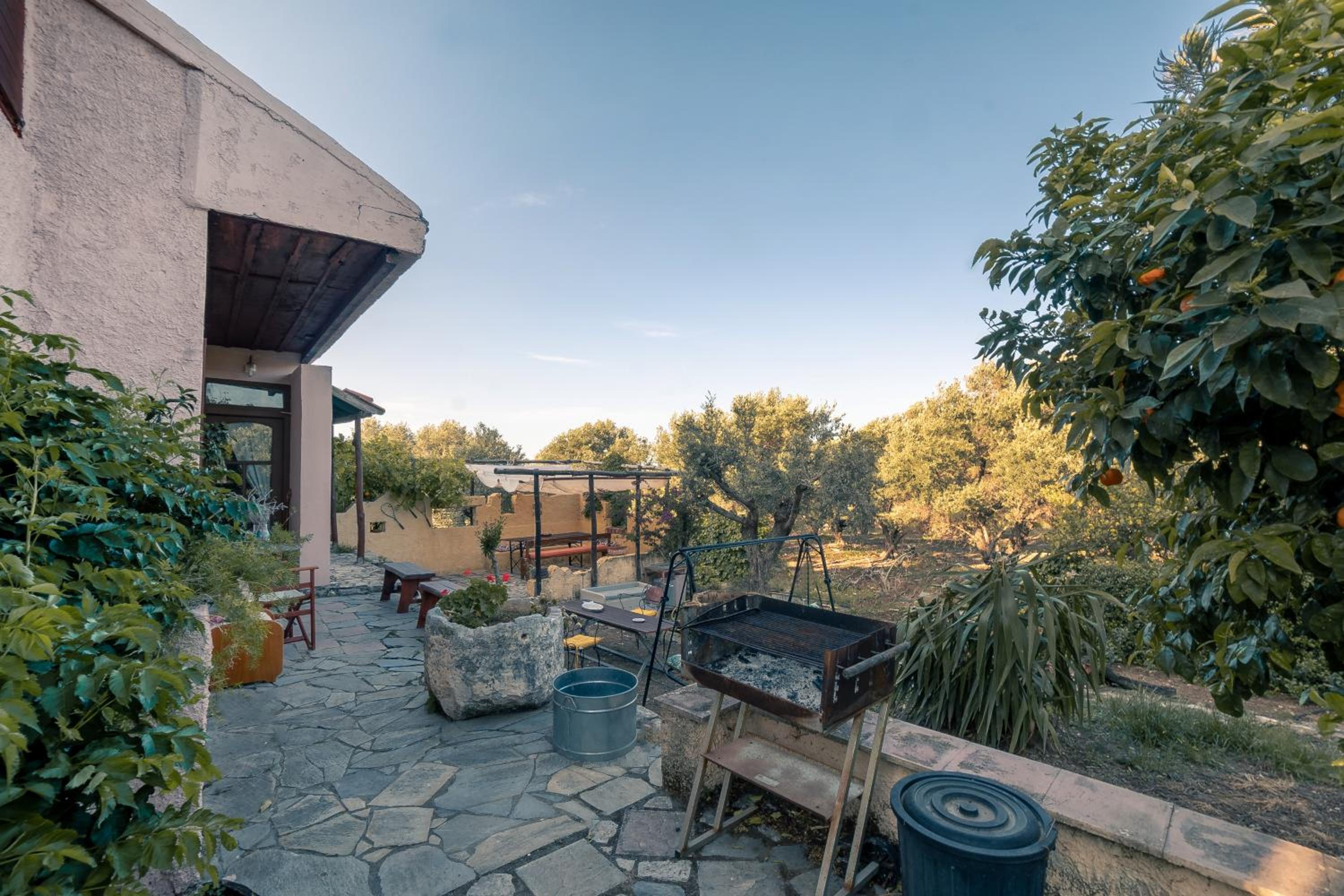 Rustic Retreat - Private Pool in Nature's Embrace