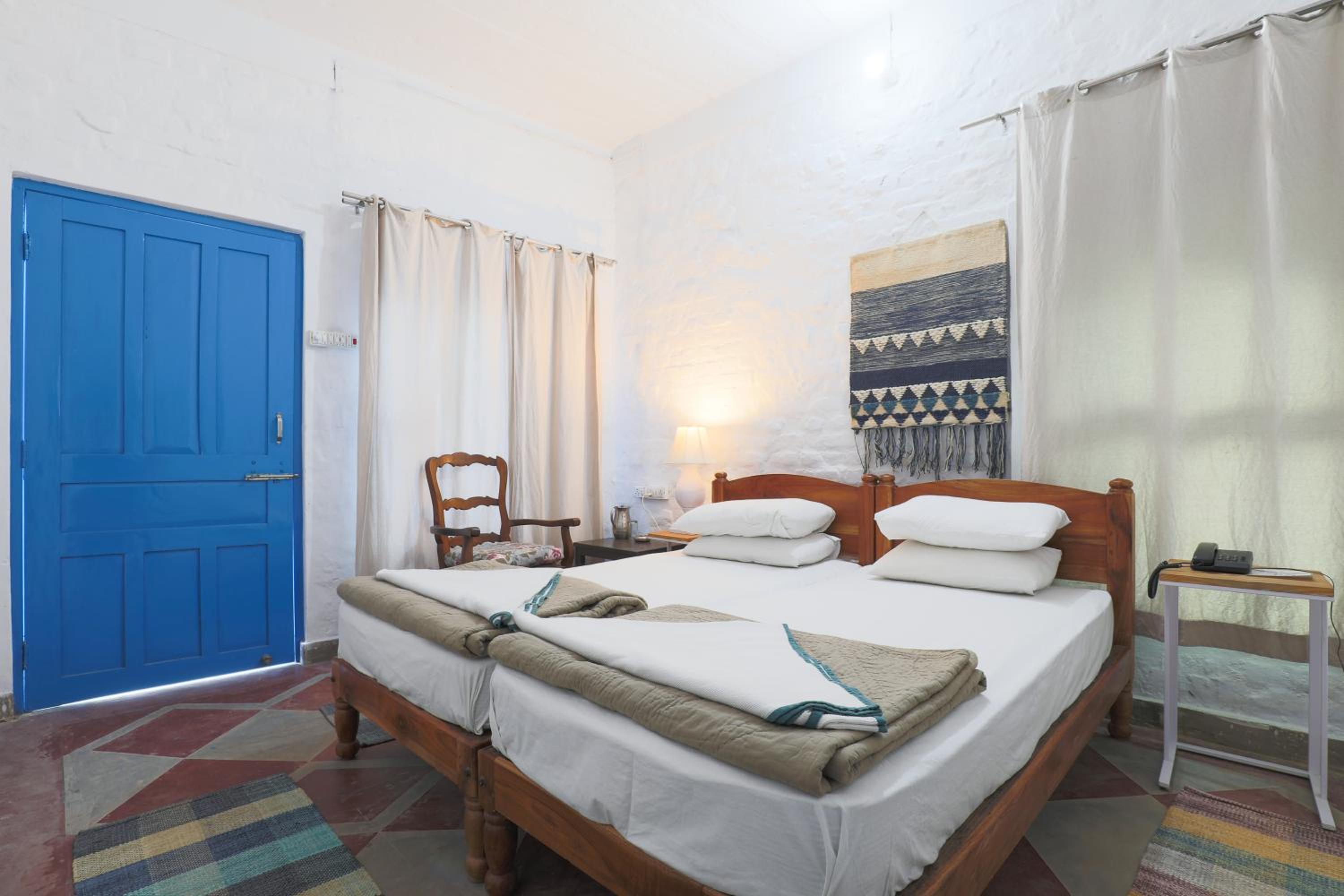 MANJARI RESORT