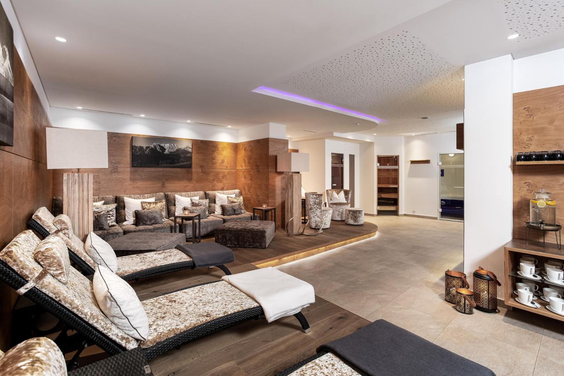 ALMHOF Alpin Apartments & Spa