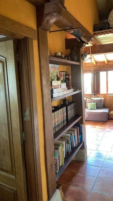Casa independiente con chimena, jardín y barbacoa