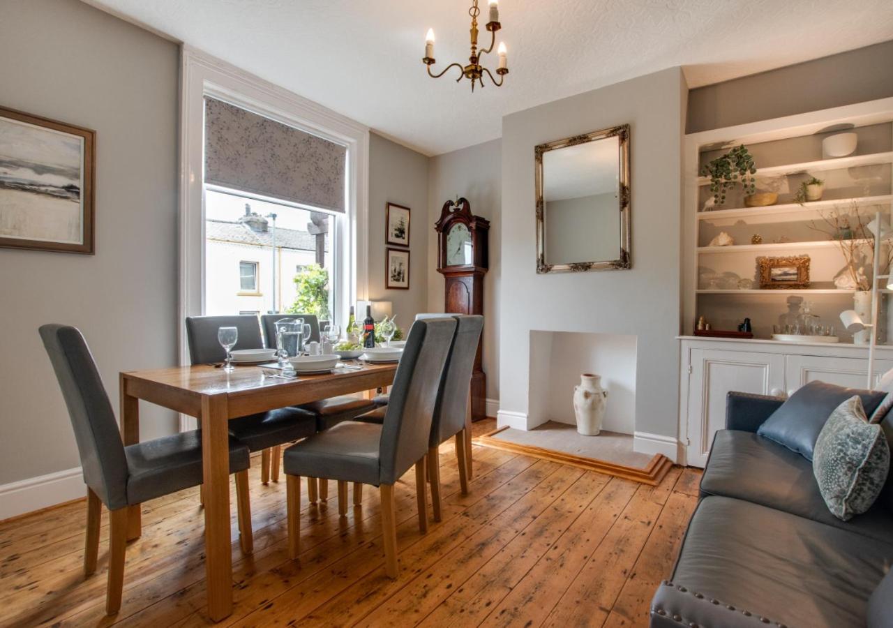 3 Bed in Scarborough oc-s113