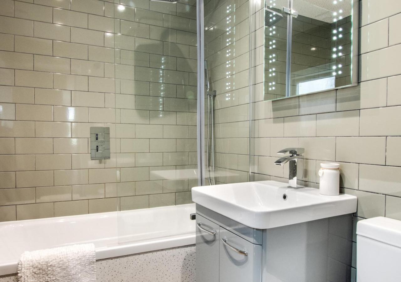 3 Bed in Scarborough oc-s113