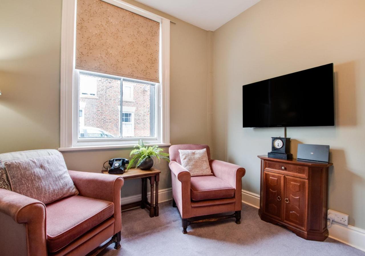 3 Bed in Scarborough oc-s113