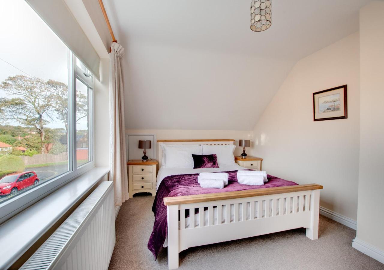 3 Bed in Whitby oc-w943