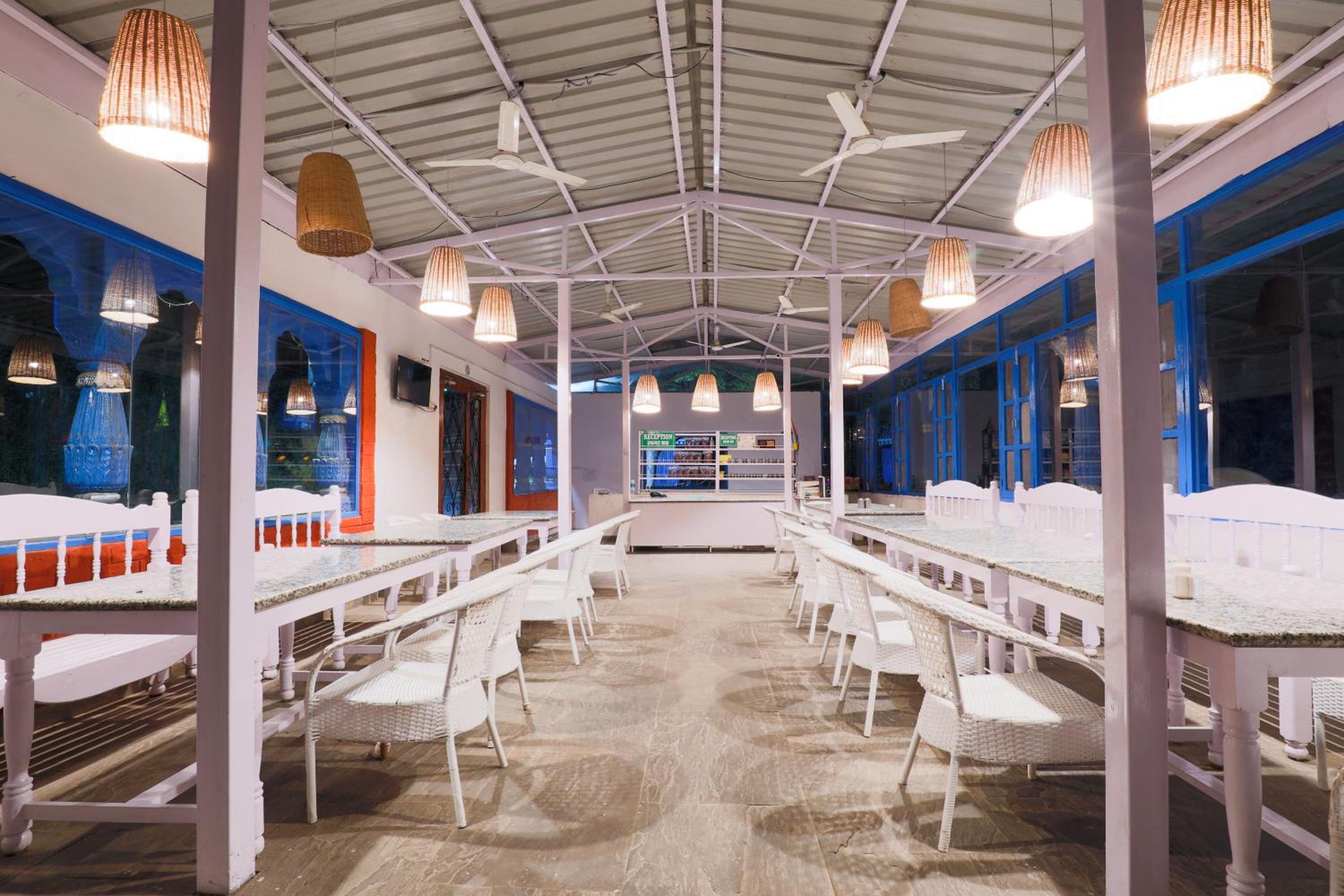 MANJARI RESORT