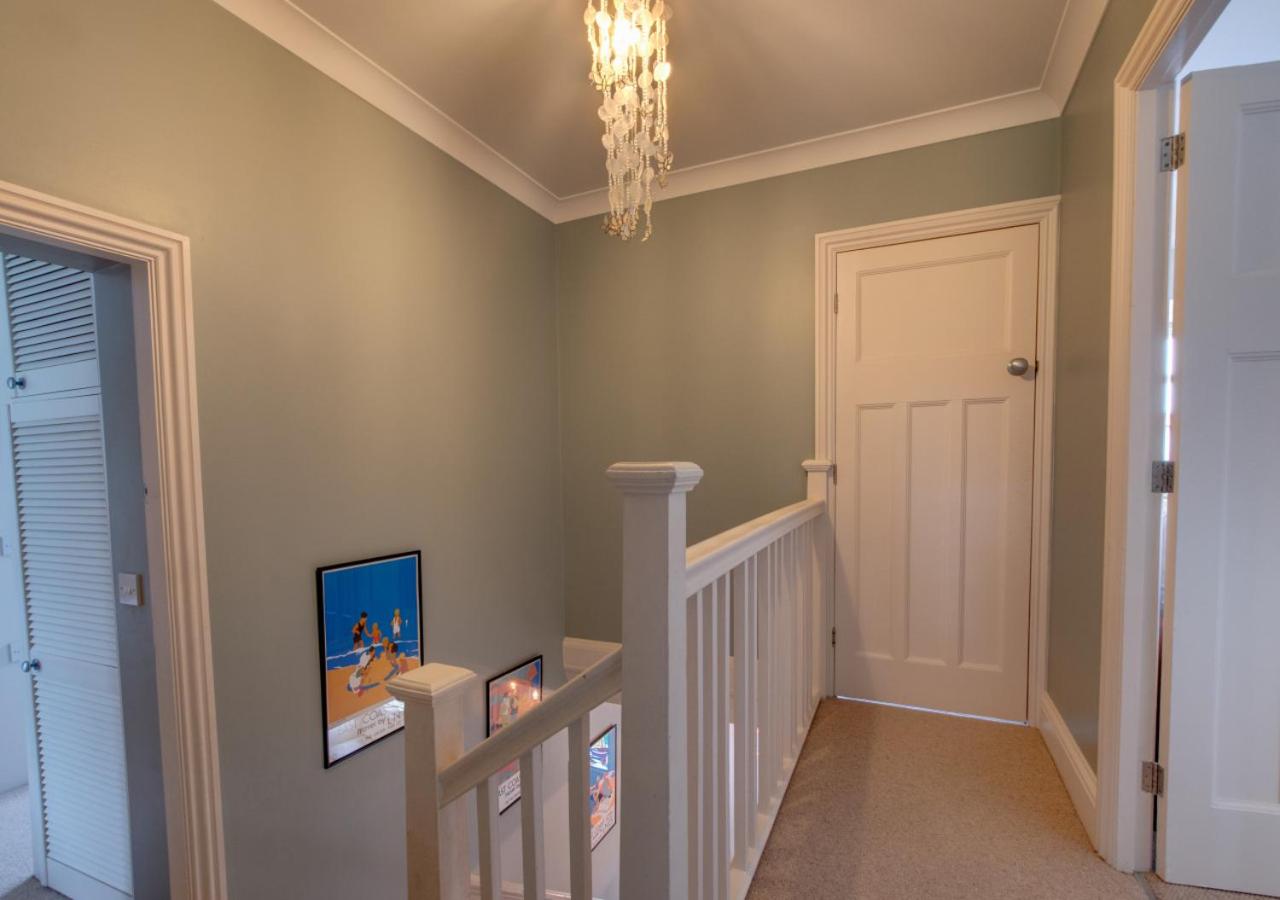 4 Bed in Filey oc-sa018