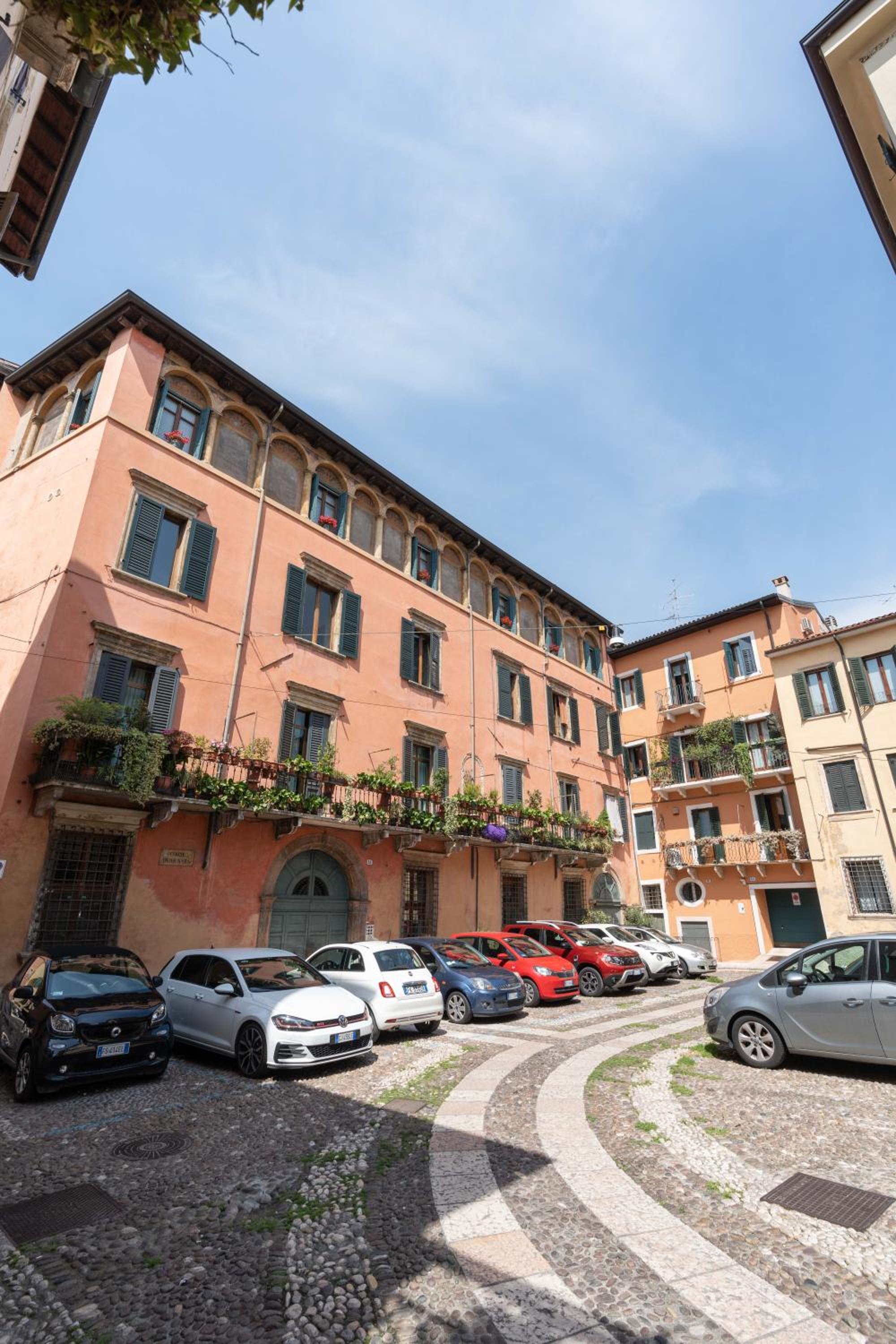 Romeo and Juliet Apartments view 4