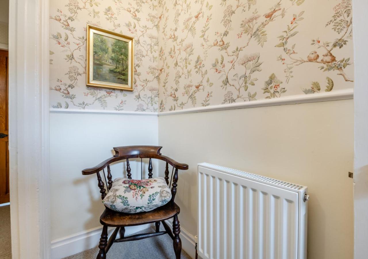 Potter Hill Cottage view 5