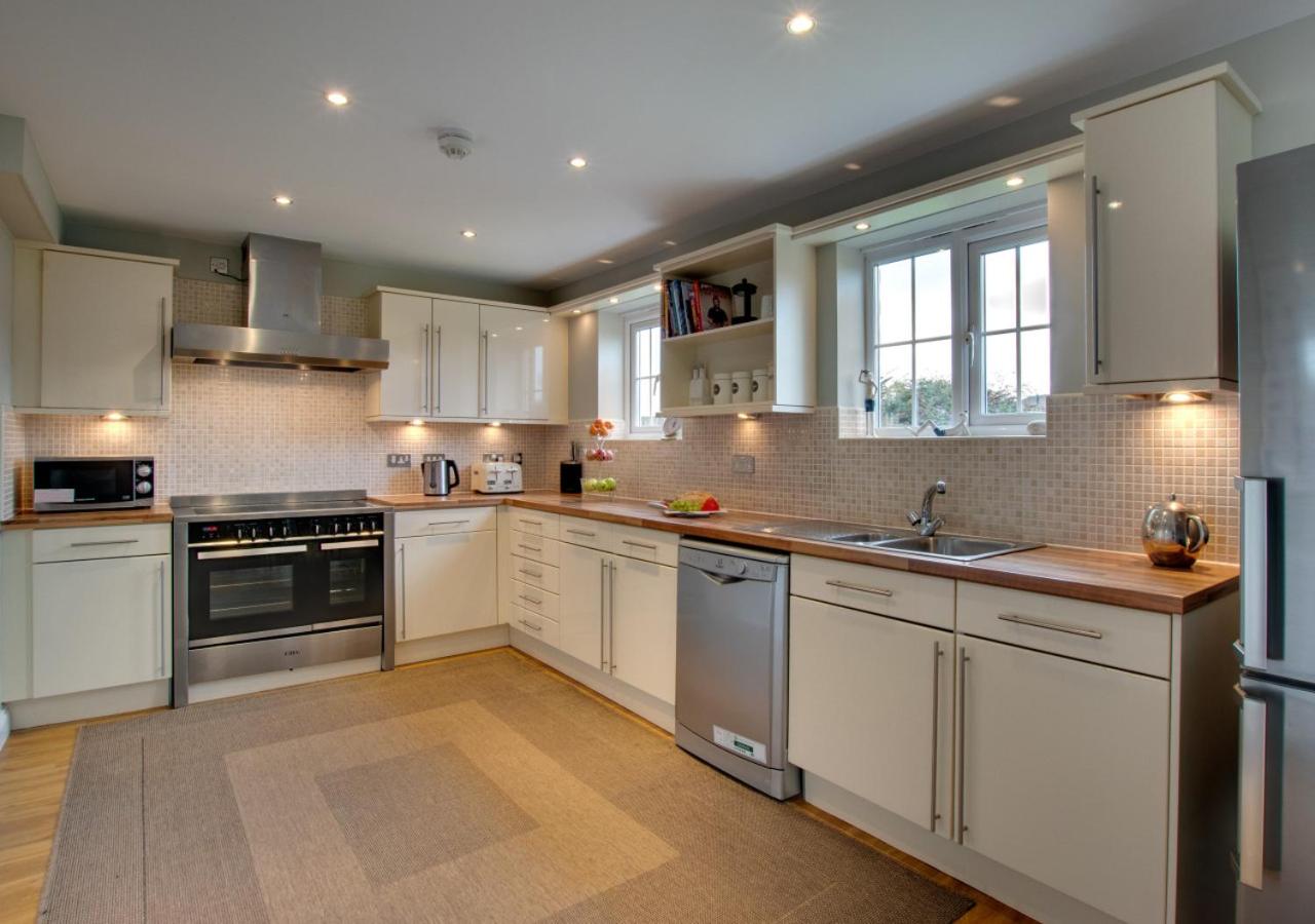 5 Bed in Beadnell oc-26743
