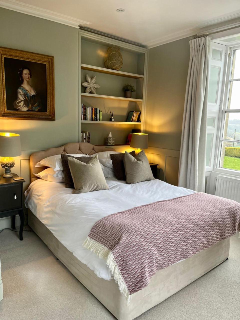 Stroud Vacations - Burleigh Court Hotel - Property Image 57