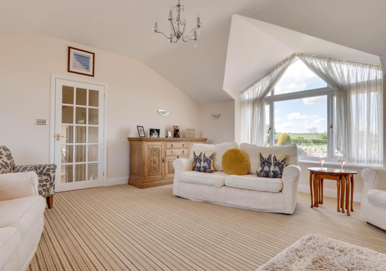 4 Bed in Bamburgh oc-gd0268
