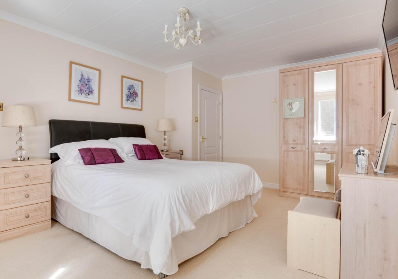 4 Bed in Bamburgh oc-gd0268