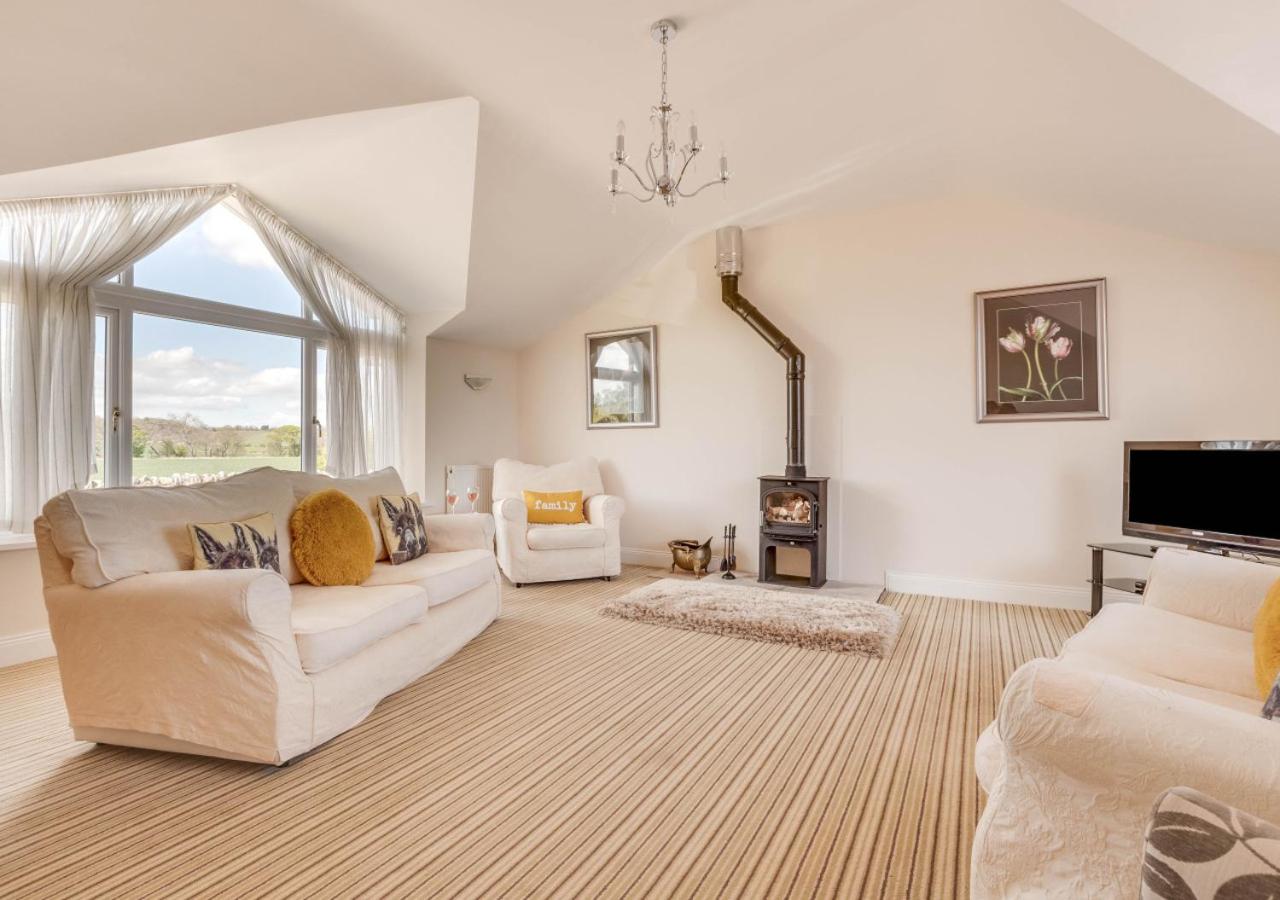 4 Bed in Bamburgh oc-gd0268