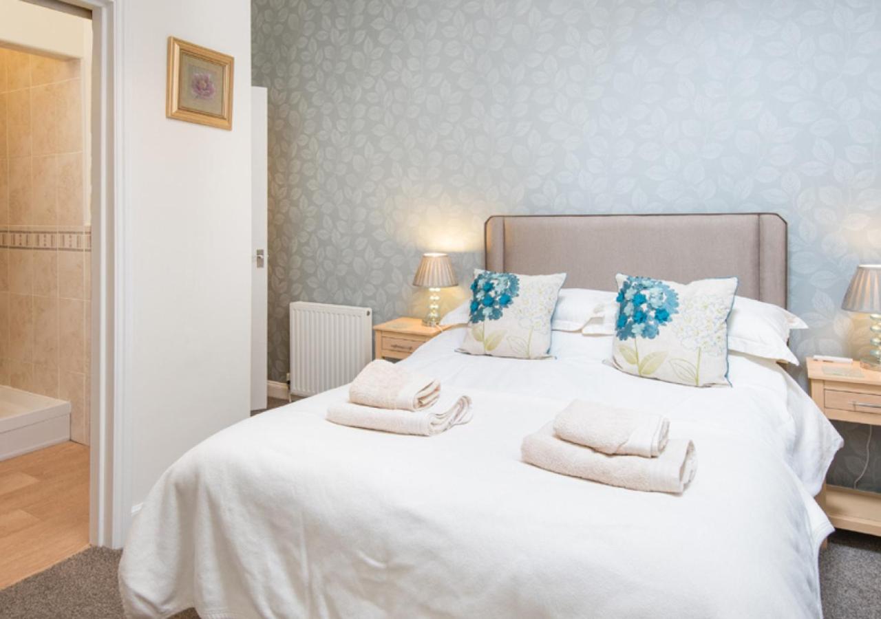 4 Bed in Bamburgh oc-gd1297