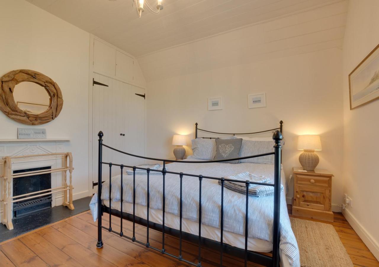 2 Bed in Bamburgh oc-gd1345 view 4