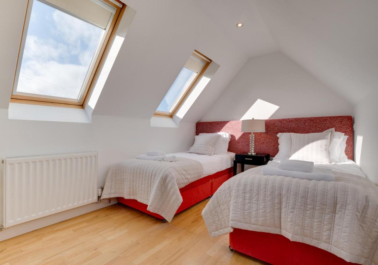 4 Bed in Belford oc-gd1326 view 2