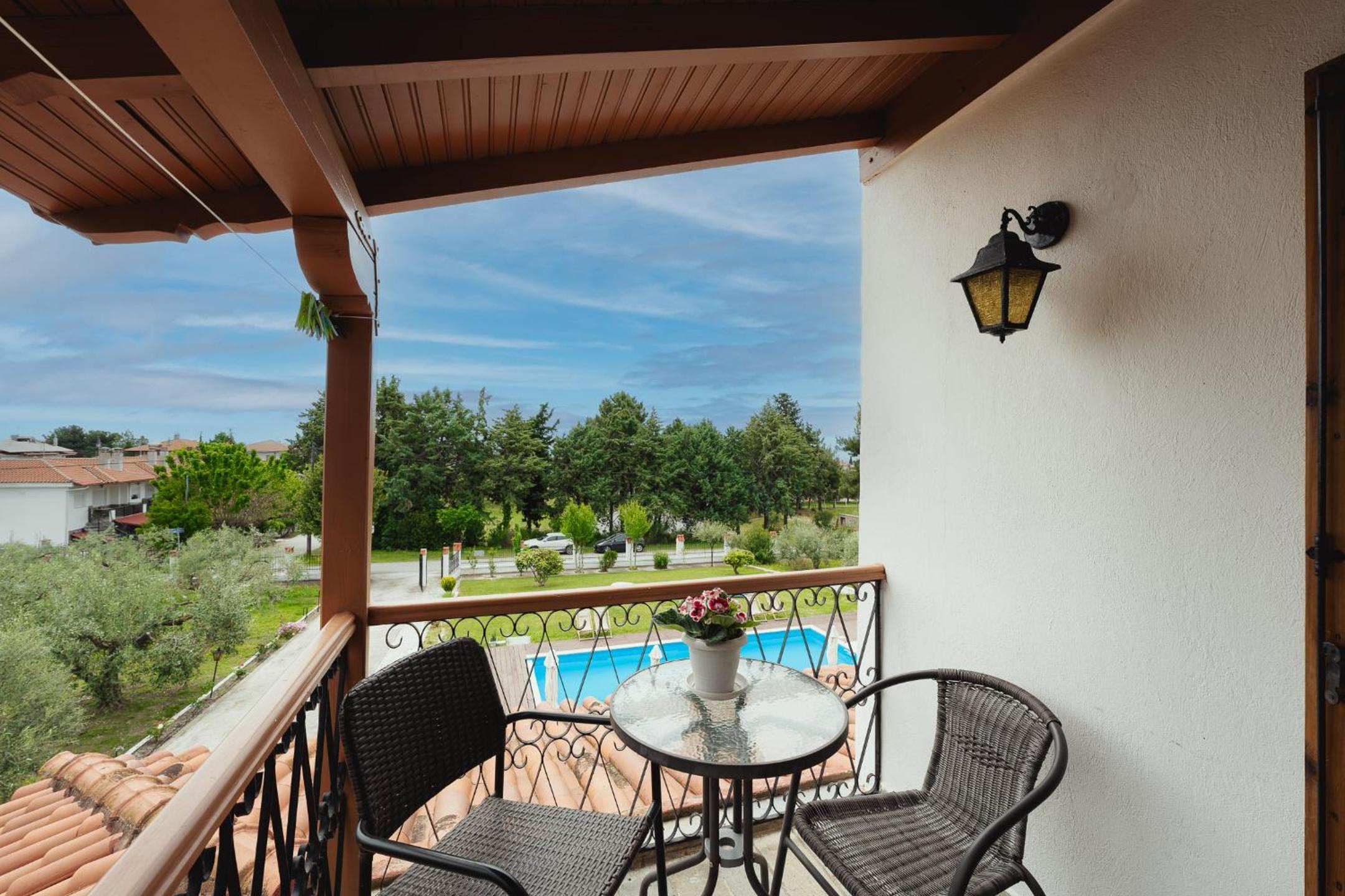 Kalisun Pool House by Georgalas photo 5