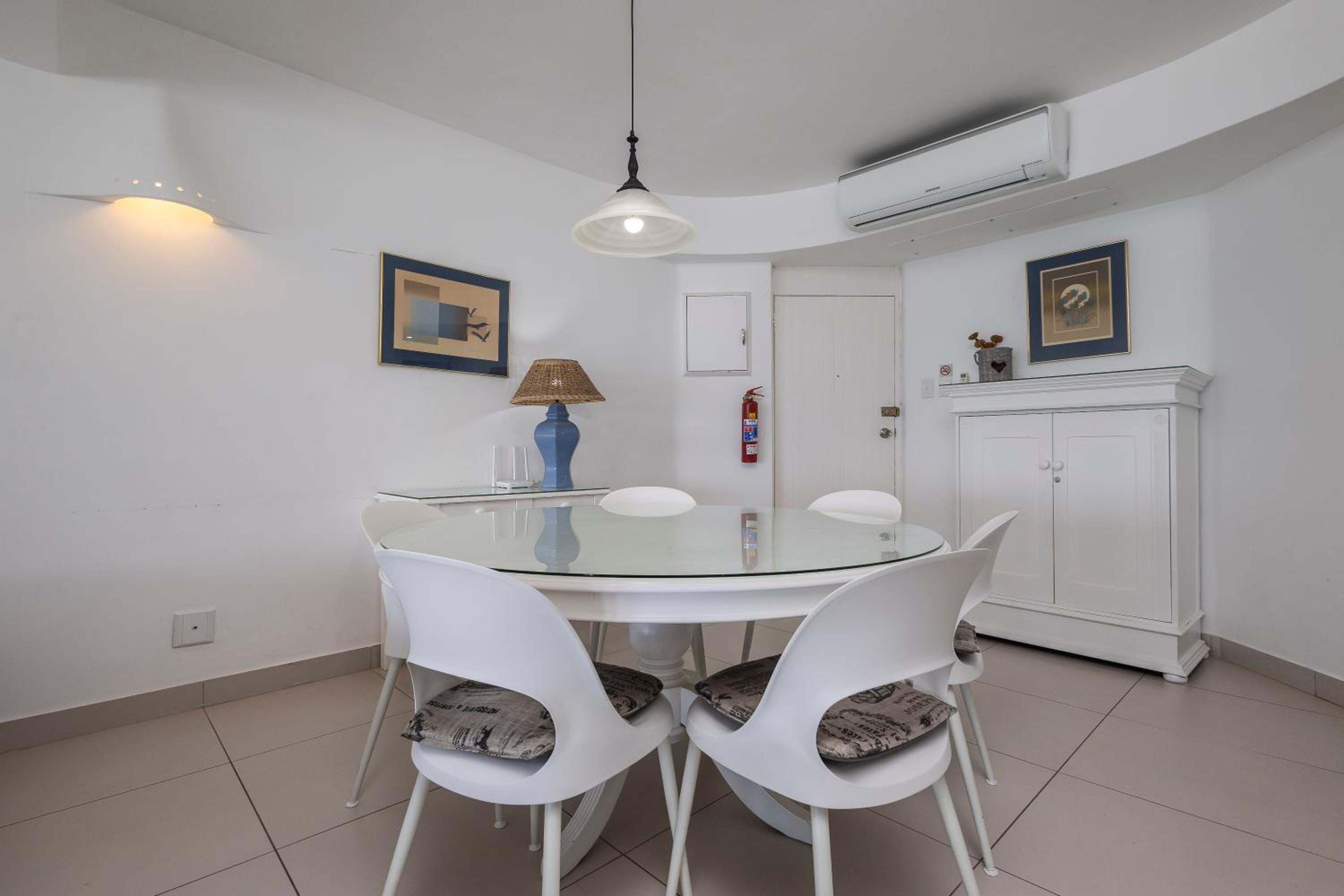 802 Bermudas - Seaviews & beach access - Modern 3BR