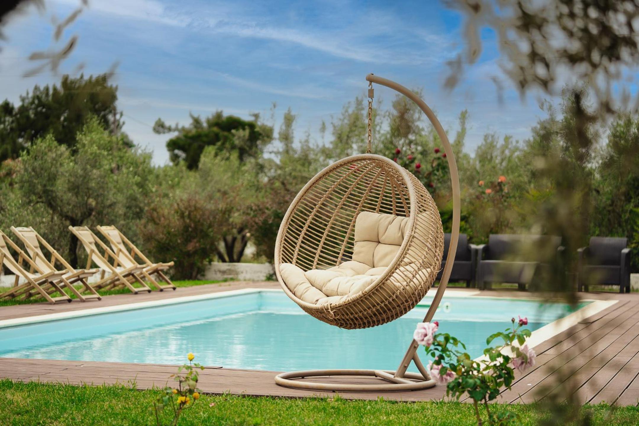 Kalisun Pool House by Georgalas photo 5