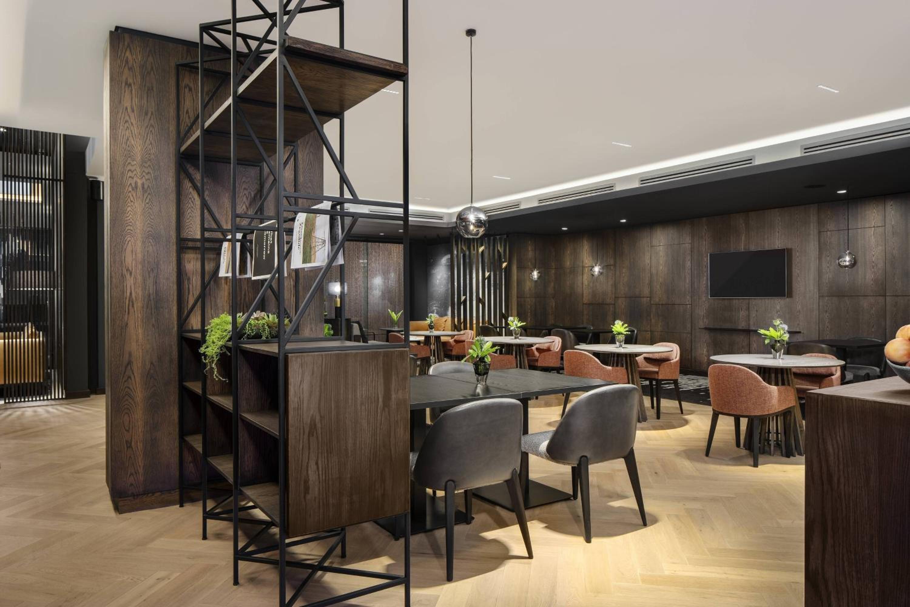 Johannesburg Vacations - Johannesburg Marriott Hotel Melrose Arch - Property Image 14