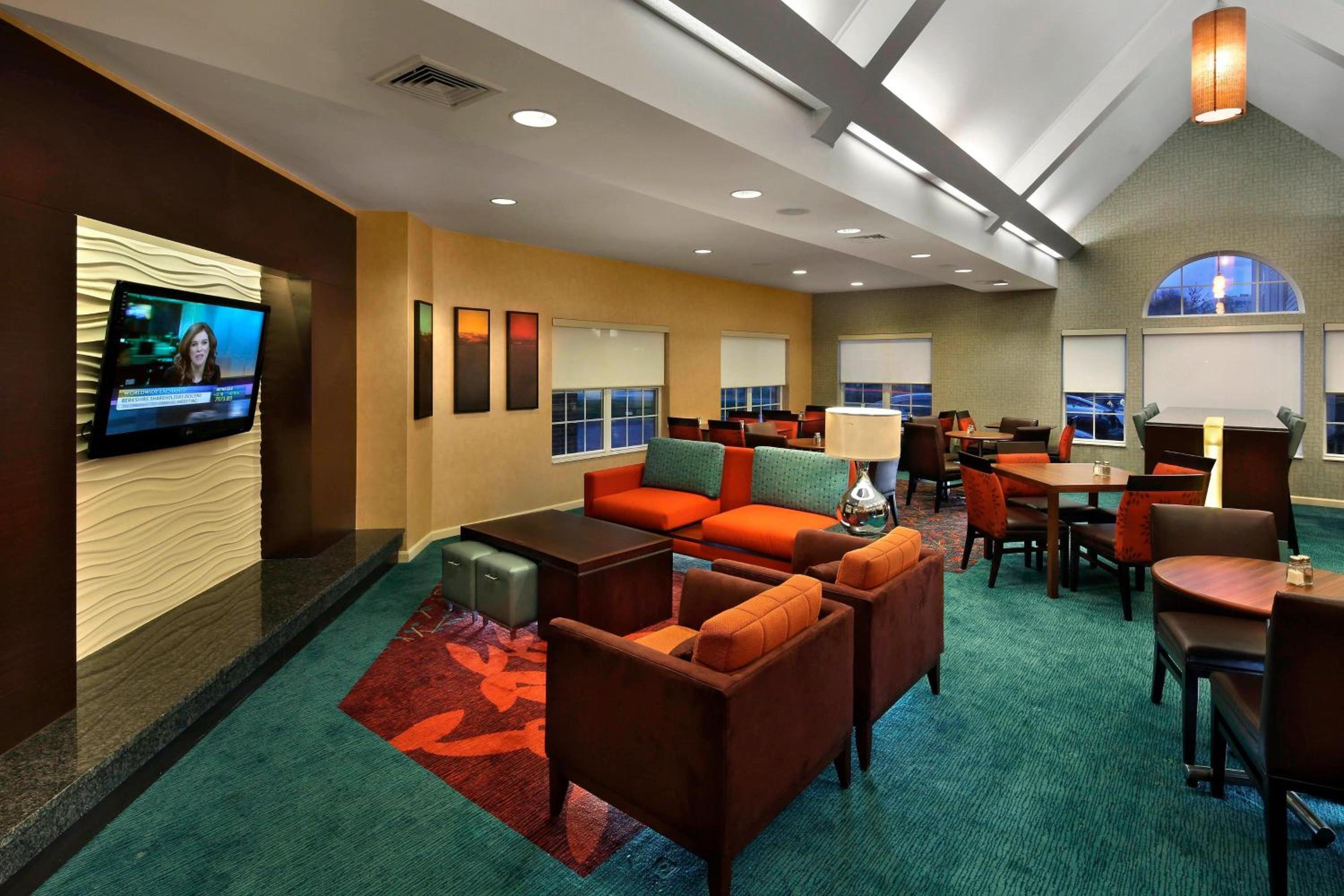 Danbury Vacations - Residence Inn Danbury - Property Image 4