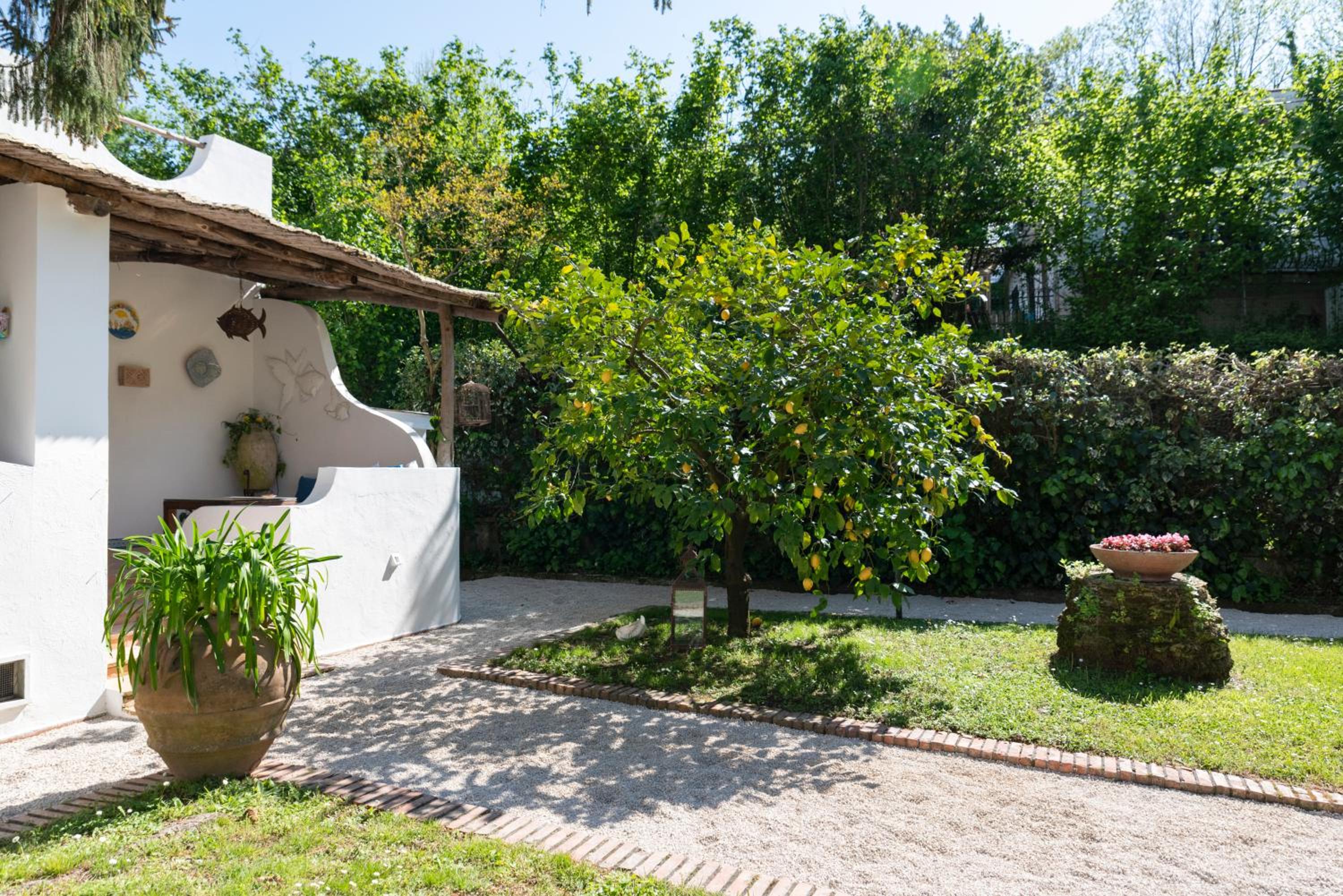De Vivo Realty - Villa Gilù in Sorrento coast view 4