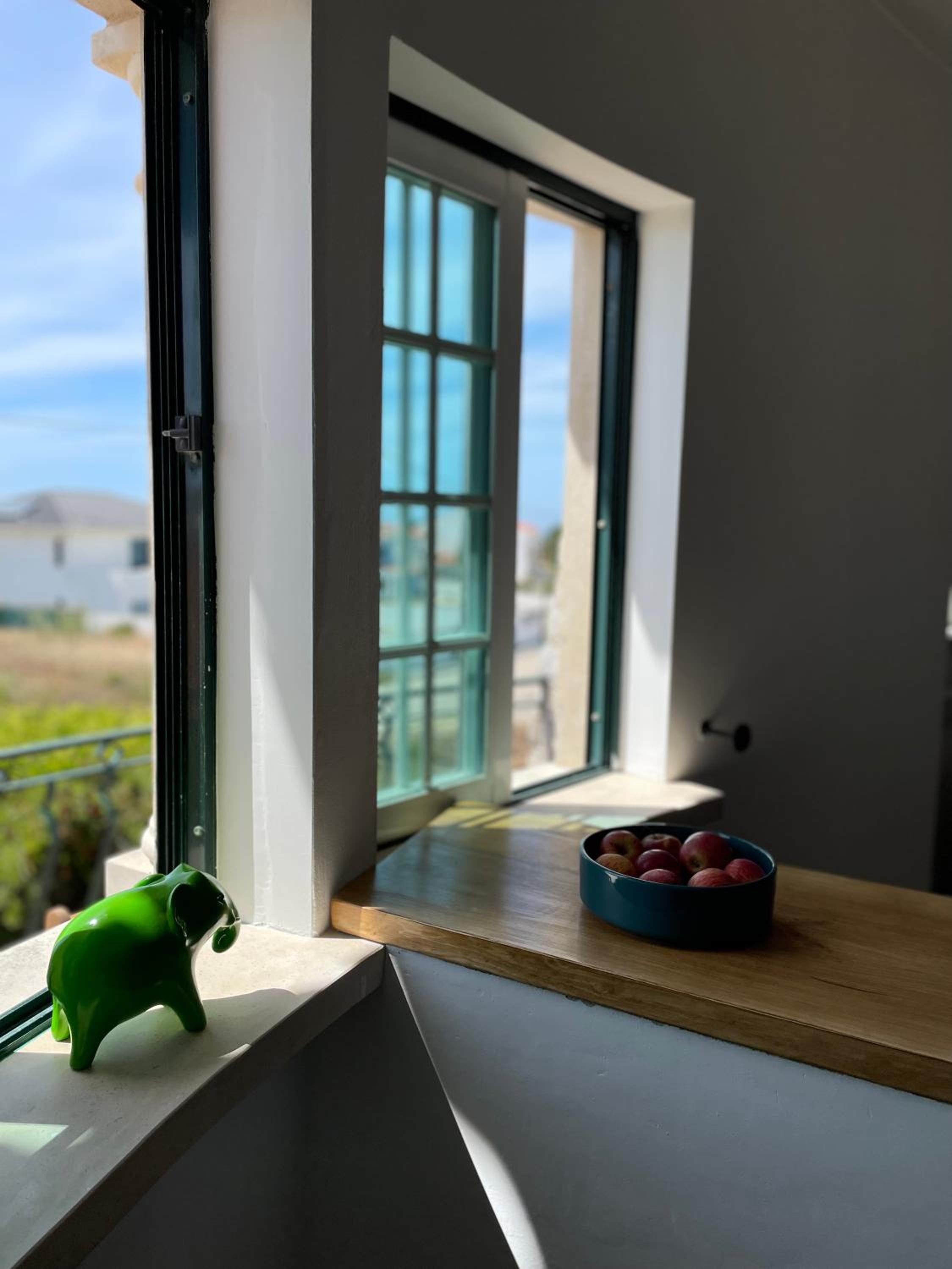 NO CEU - A fully private flat in the sky with Ocean view