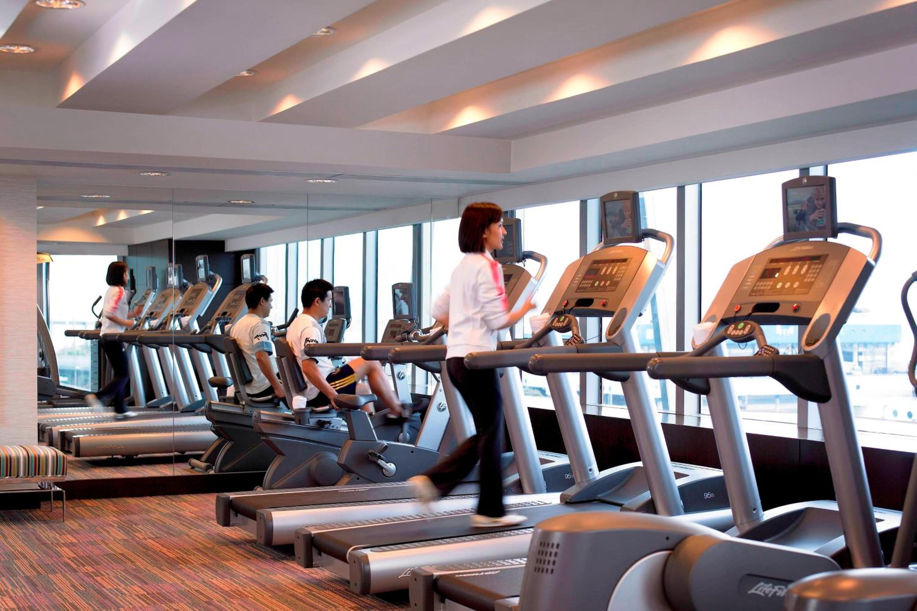 Courtyard by Marriott Hong Kong