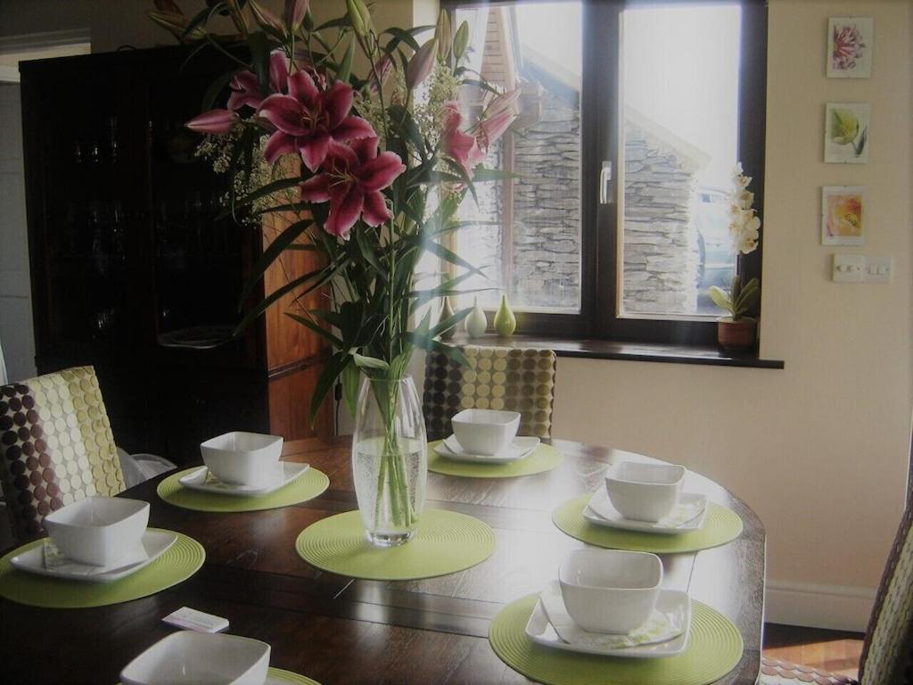 Fuchsia Lodge - New Luxury 5* Beachside Lodge with Sauna - 4 beds ensuite - Spectacular Location view 5