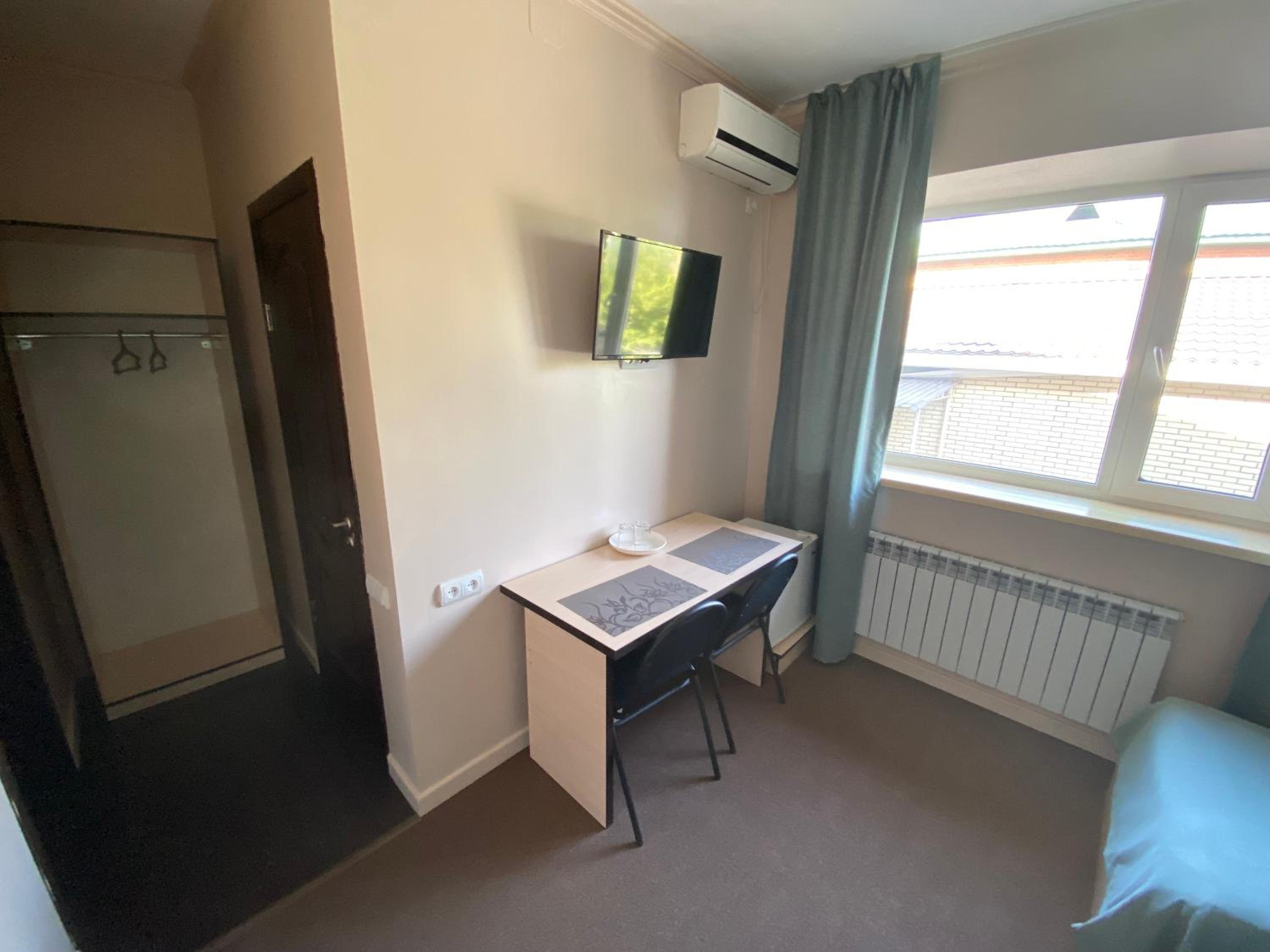 Ulpan Mini Hotel — photo 31