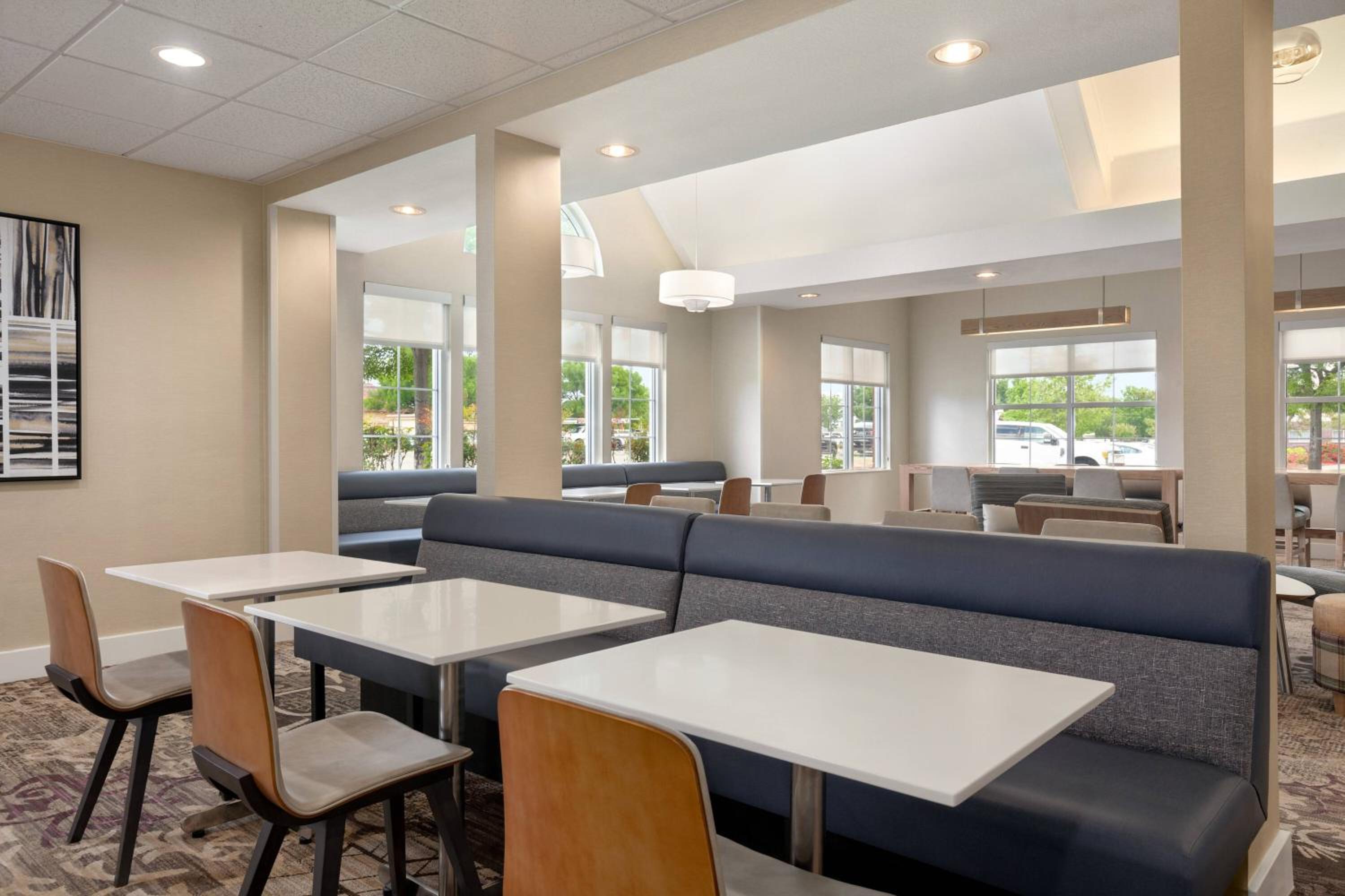 Vacaville Vacations - Residence Inn By Marriott Vacaville - Property Image 6