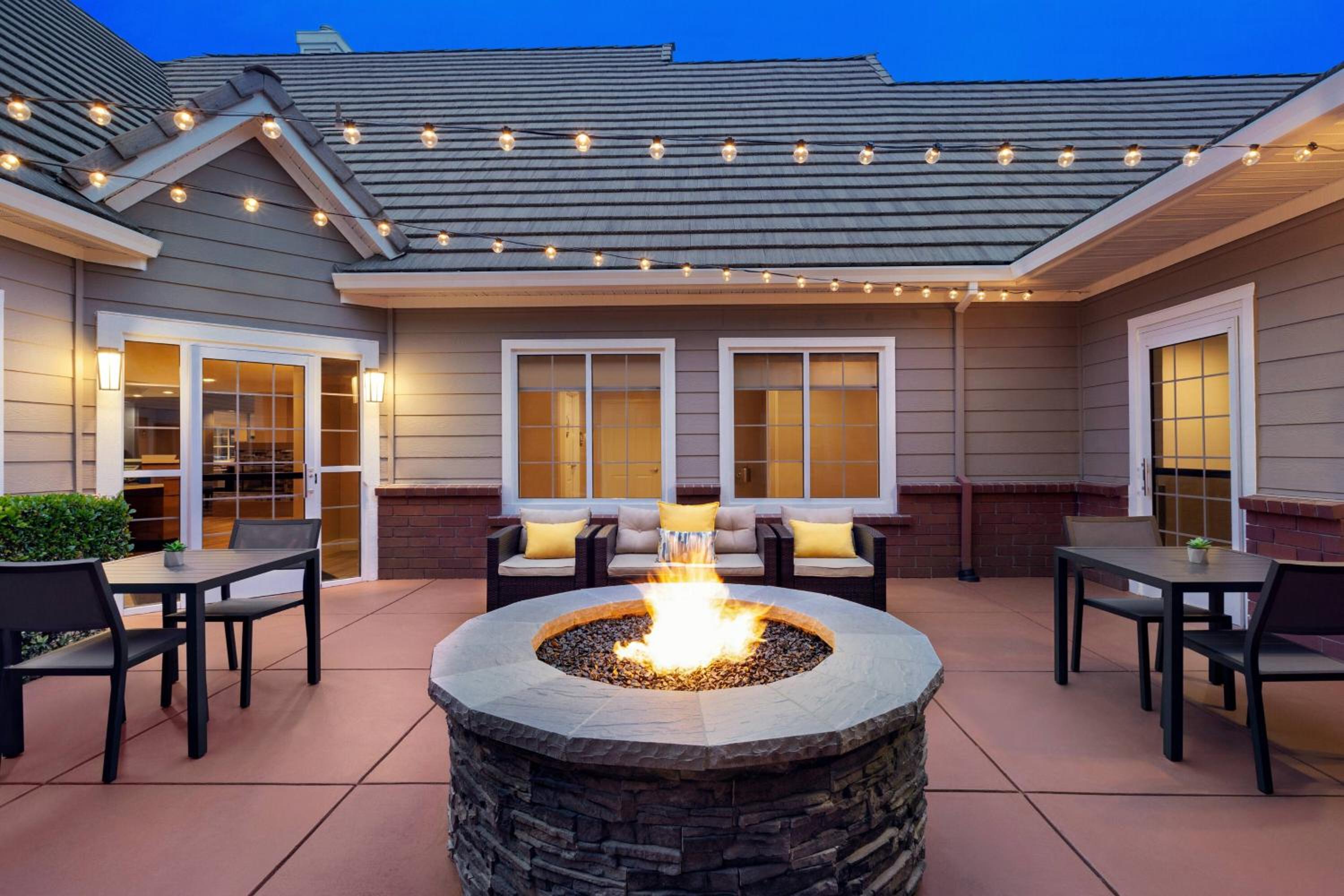 Vacaville Vacations - Residence Inn By Marriott Vacaville - Property Image 10