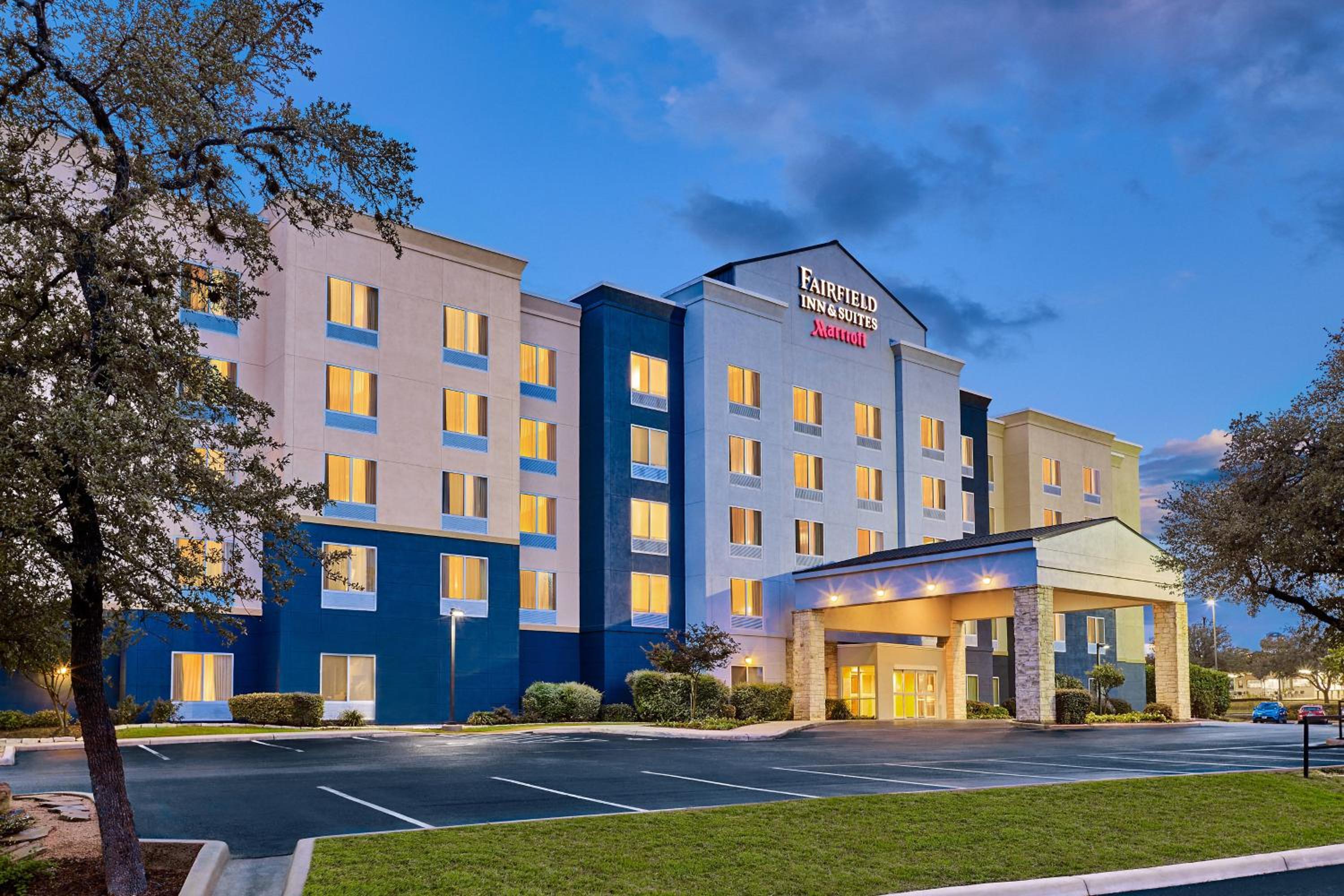 Hotel Fairfield Inn & Suites by Marriott San Antonio NE/ Schertz