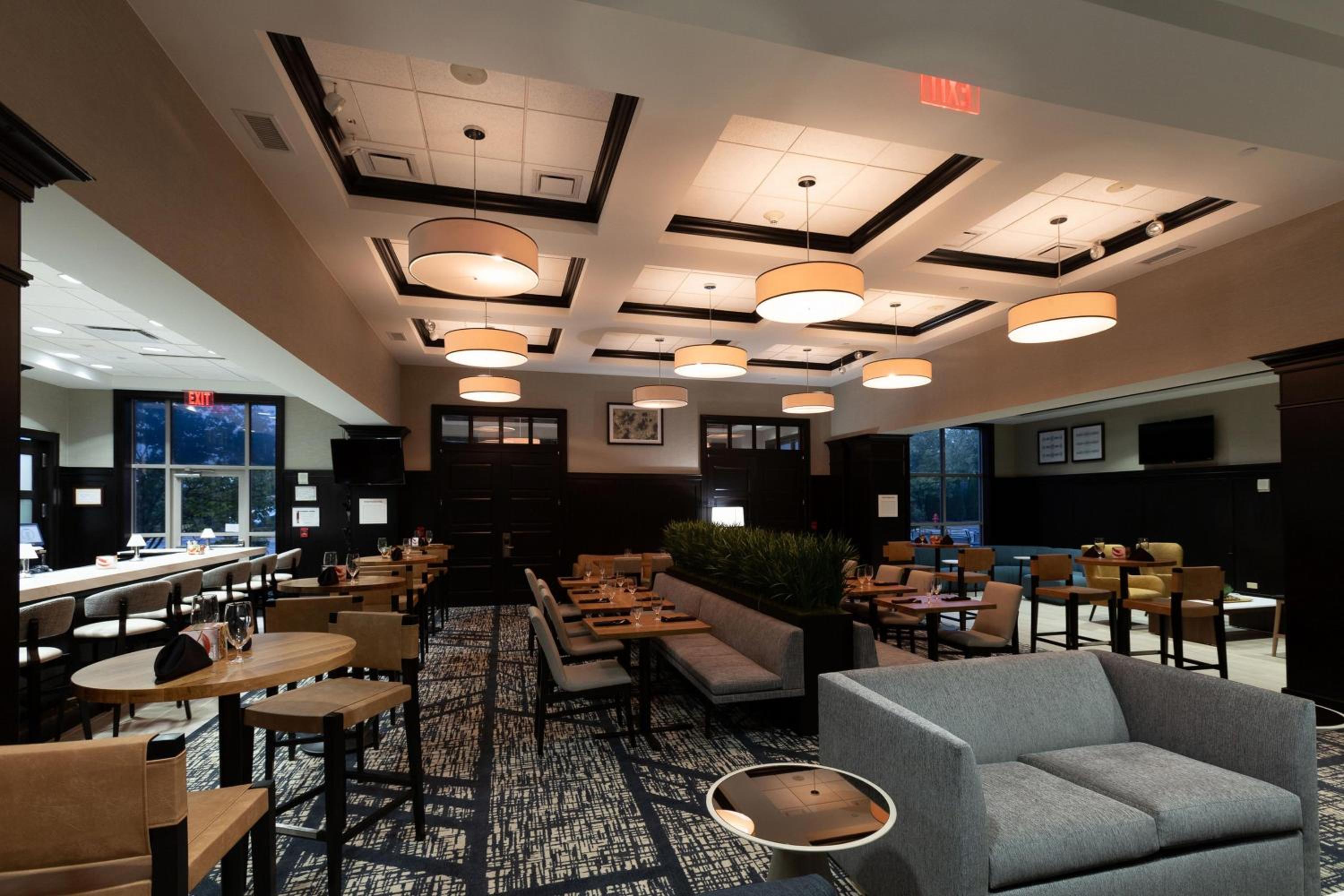 Sheraton Chicago Northbrook - Property Image 10
