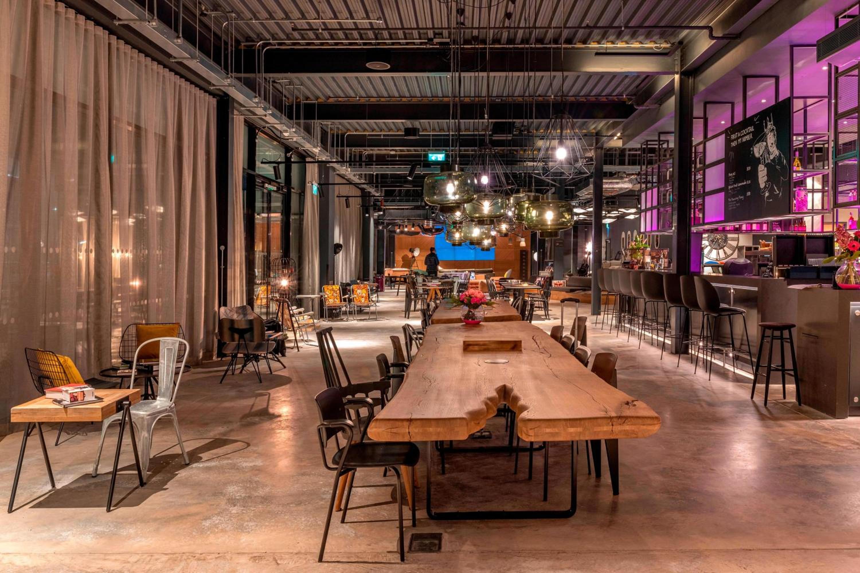 Hounslow Vacations - Moxy London Heathrow Airport - Property Image 1